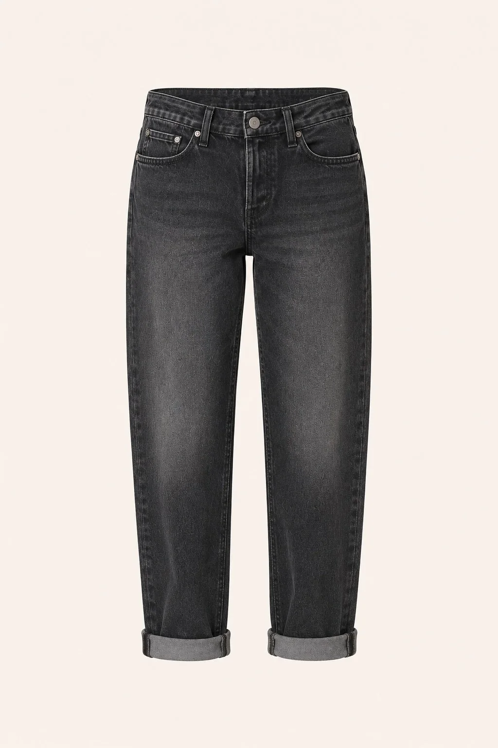 Boyfriend Black high-waisted jeans with rolled cuffs, front view