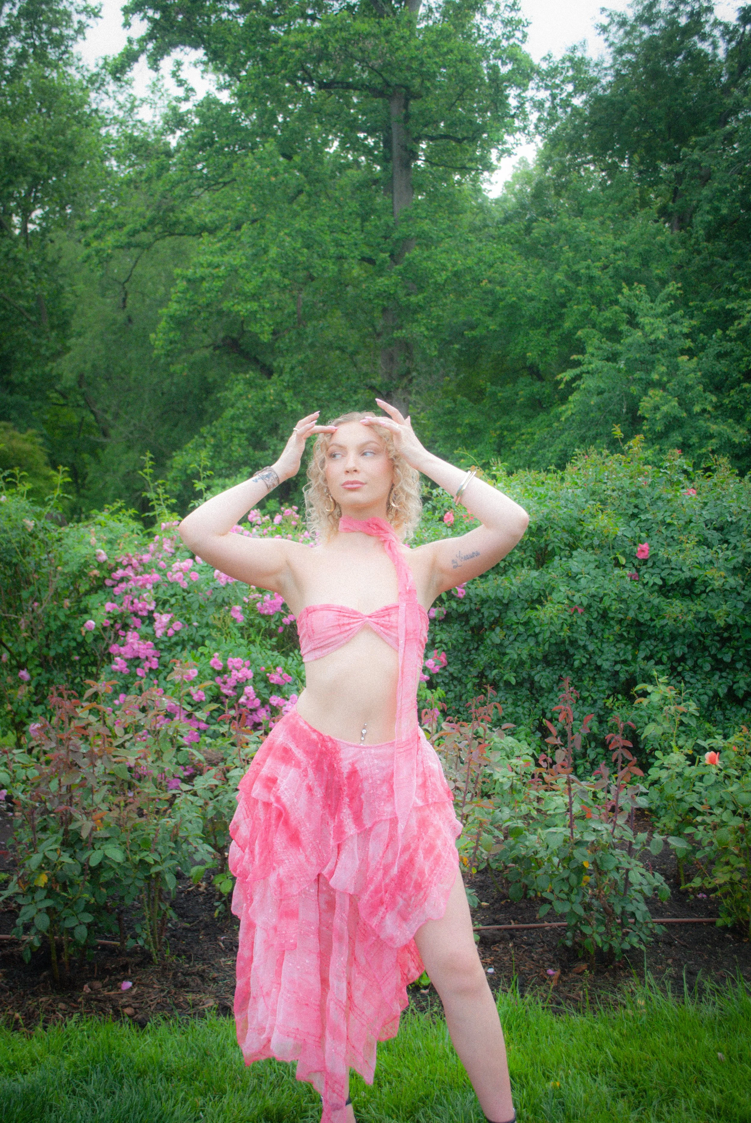 zoe pink garden3-1.jpg