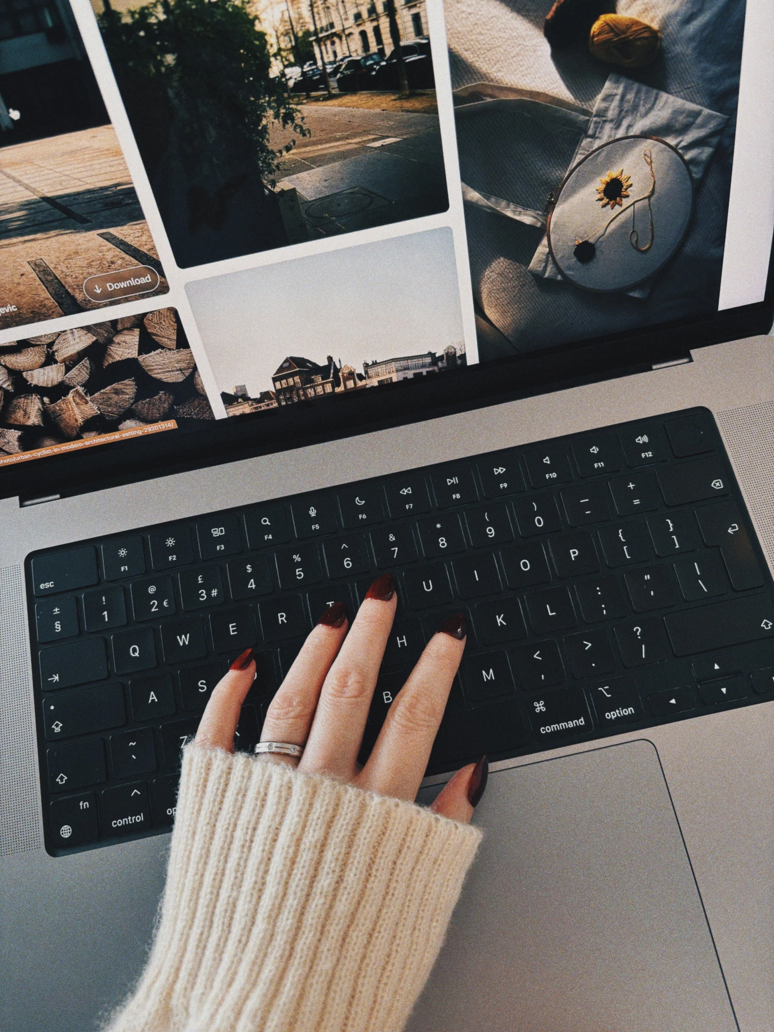 laptop photo of screen