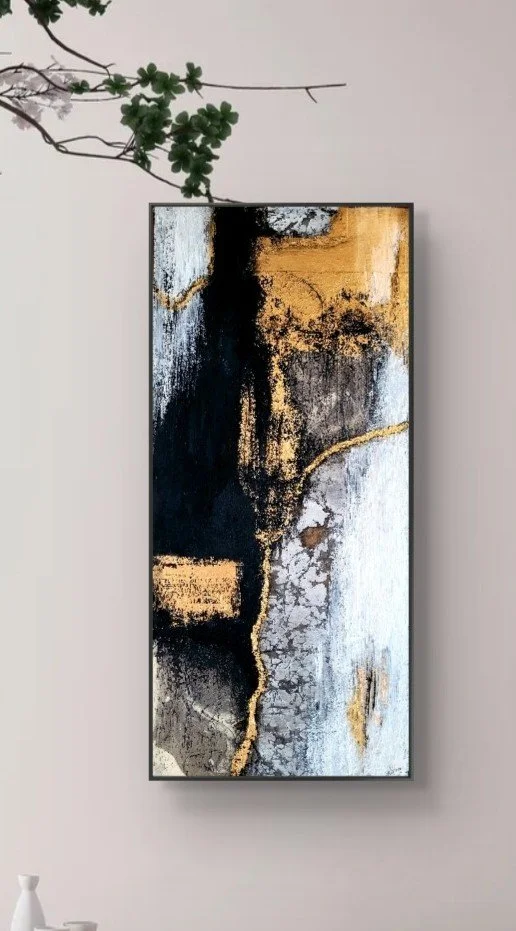 Golden Scar. 25x57 cm. Mineral pigments and gold leaf on washi paper, mounted on wood panel. Nihonga technique.