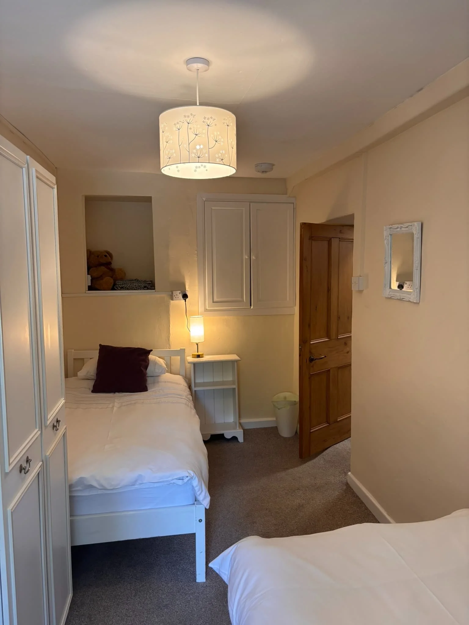 bedroom 2 2.jpg