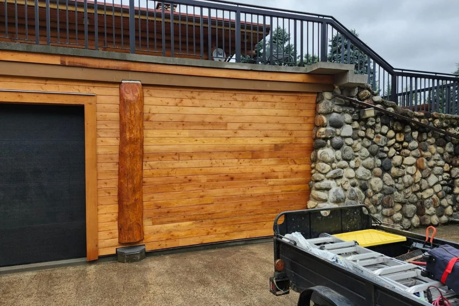 albreda lodge cedar siding bc remote general contractor 