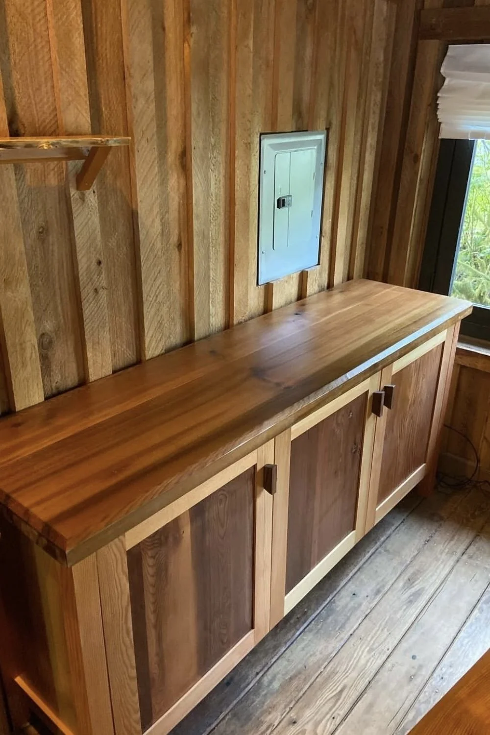 Wood Working carpentry clayoquot wilderness lodge tent MTN side remote general contractor 