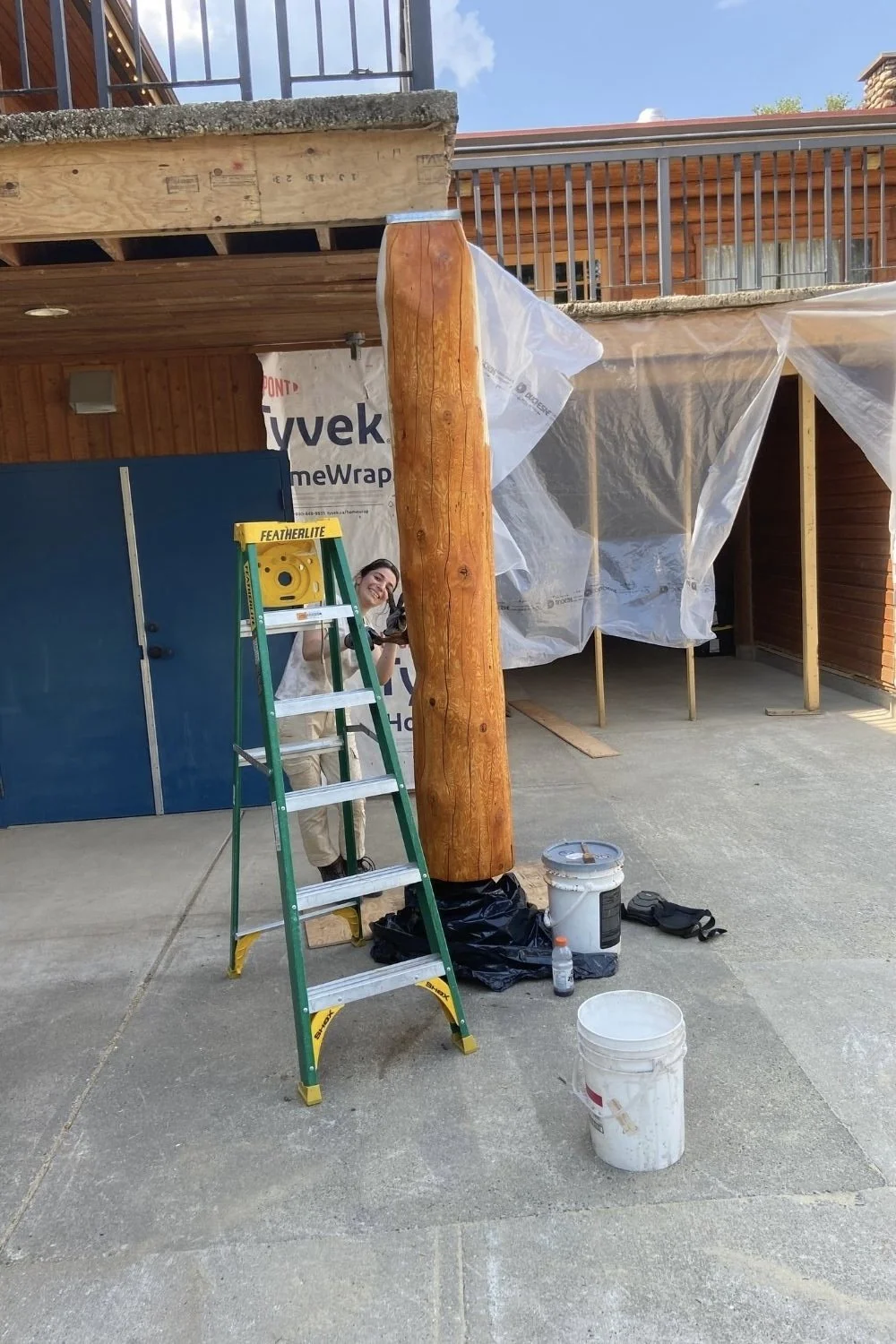 albreda lodge cedar siding bc remote general contractor 