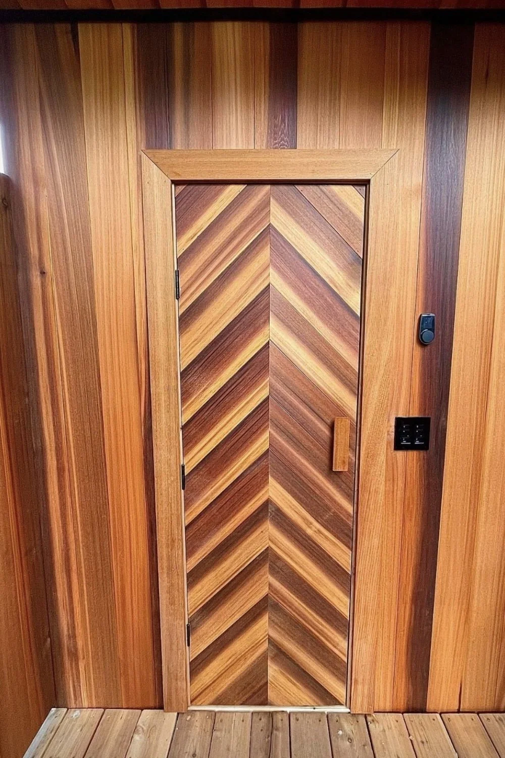 MTN Side residential renovation general contractor BC homes woodwork and carpentry cedar custom sauna