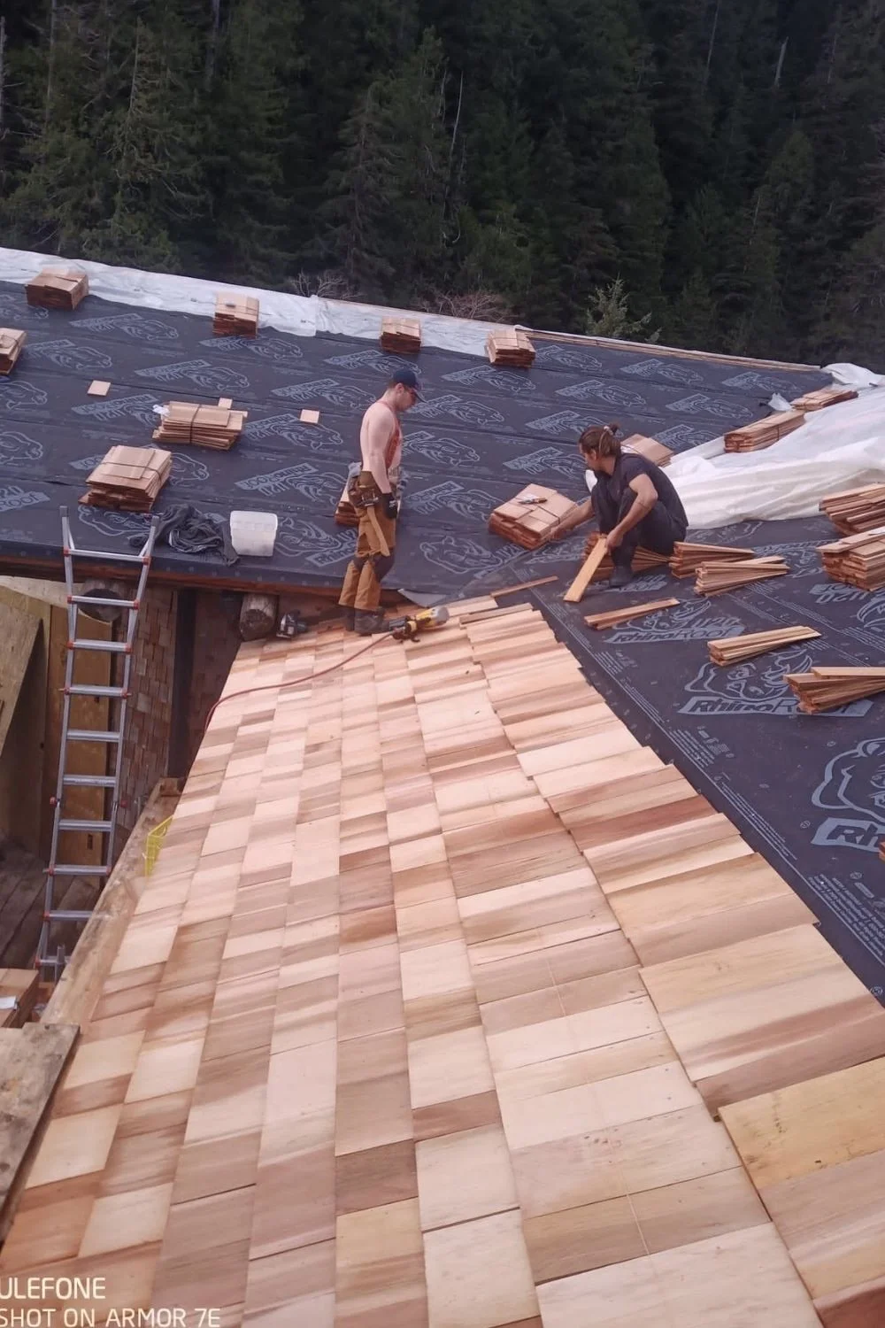 MTN Side residential renovation general contractor BC homes woodwork and carpentry roofing and shingles