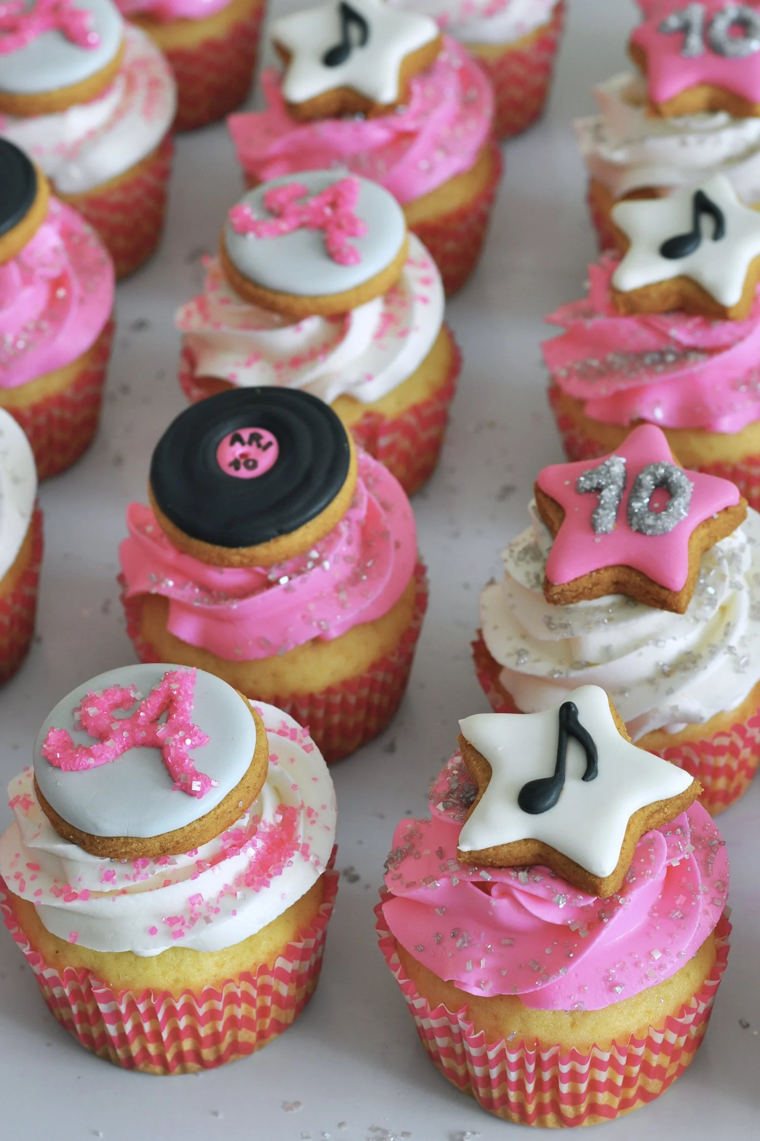 cupcake with cookie 3.jpg