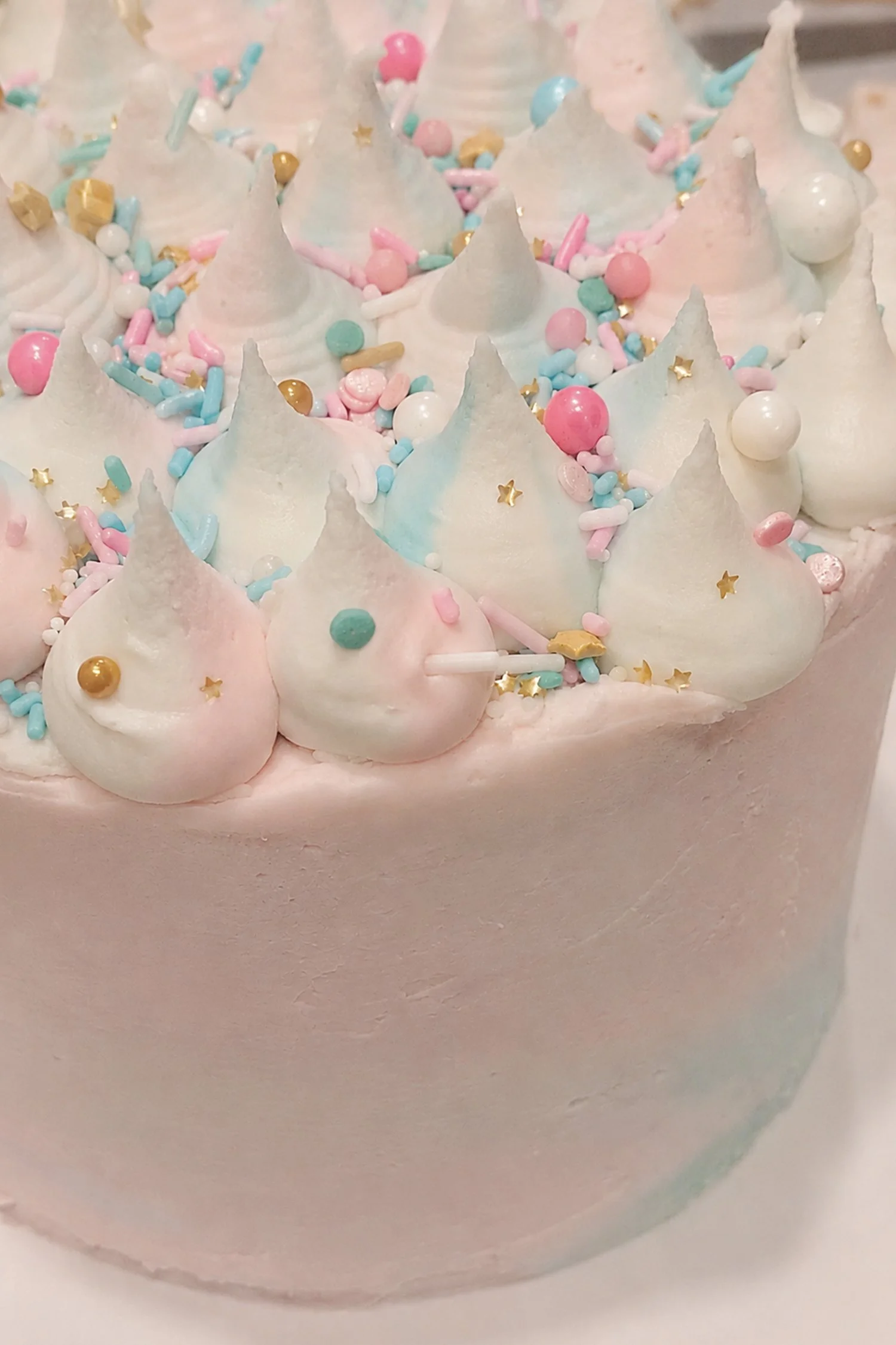 Cotton Candy Cake 4.jpg