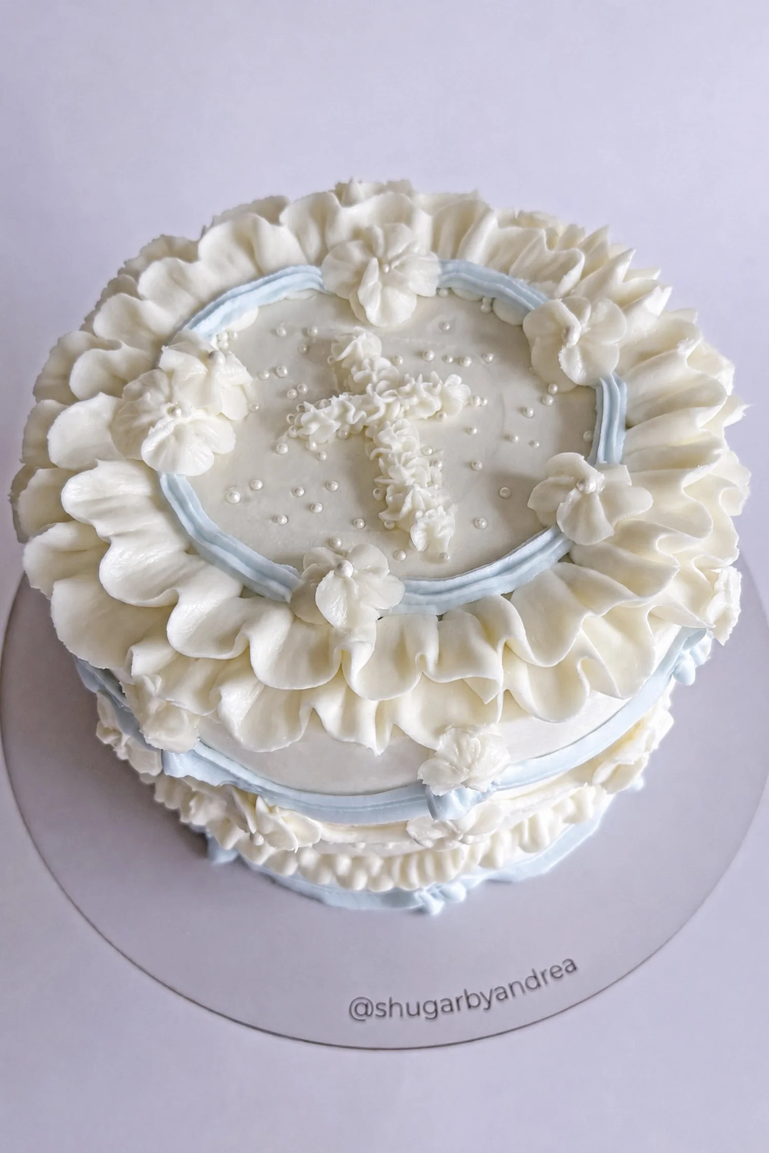 Cake arandeles Celeste 2.jpg
