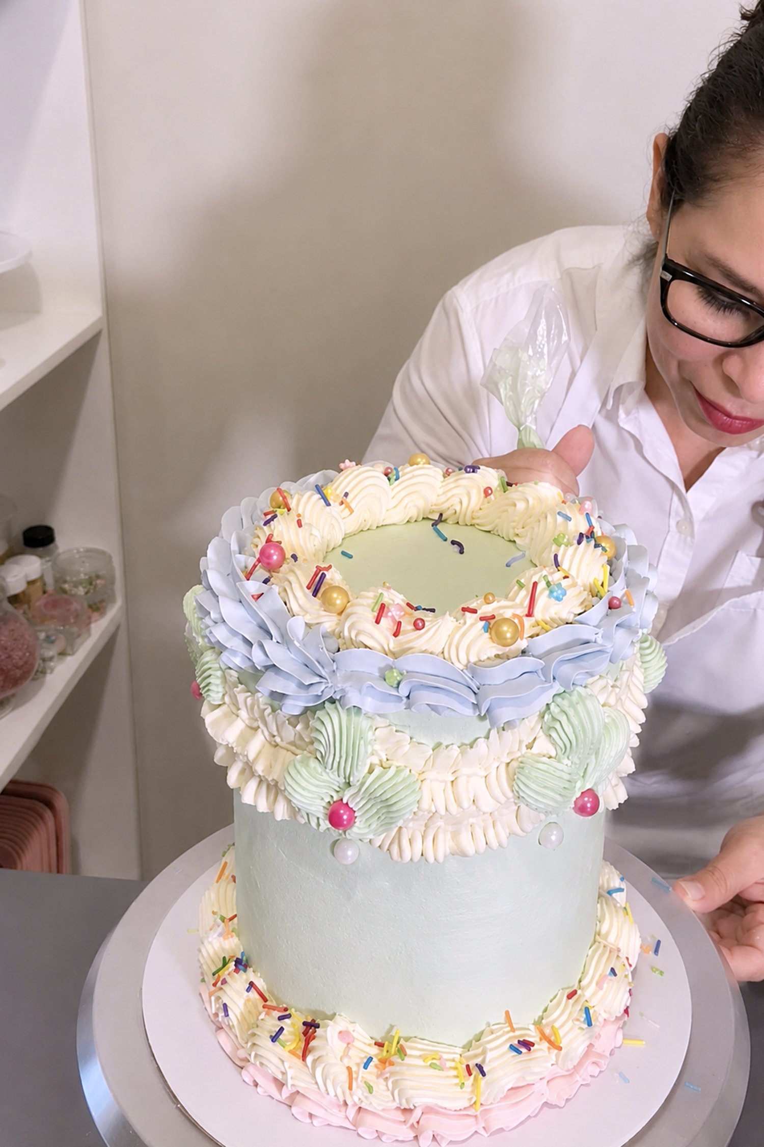 Marie Antoinette cake 3.jpg