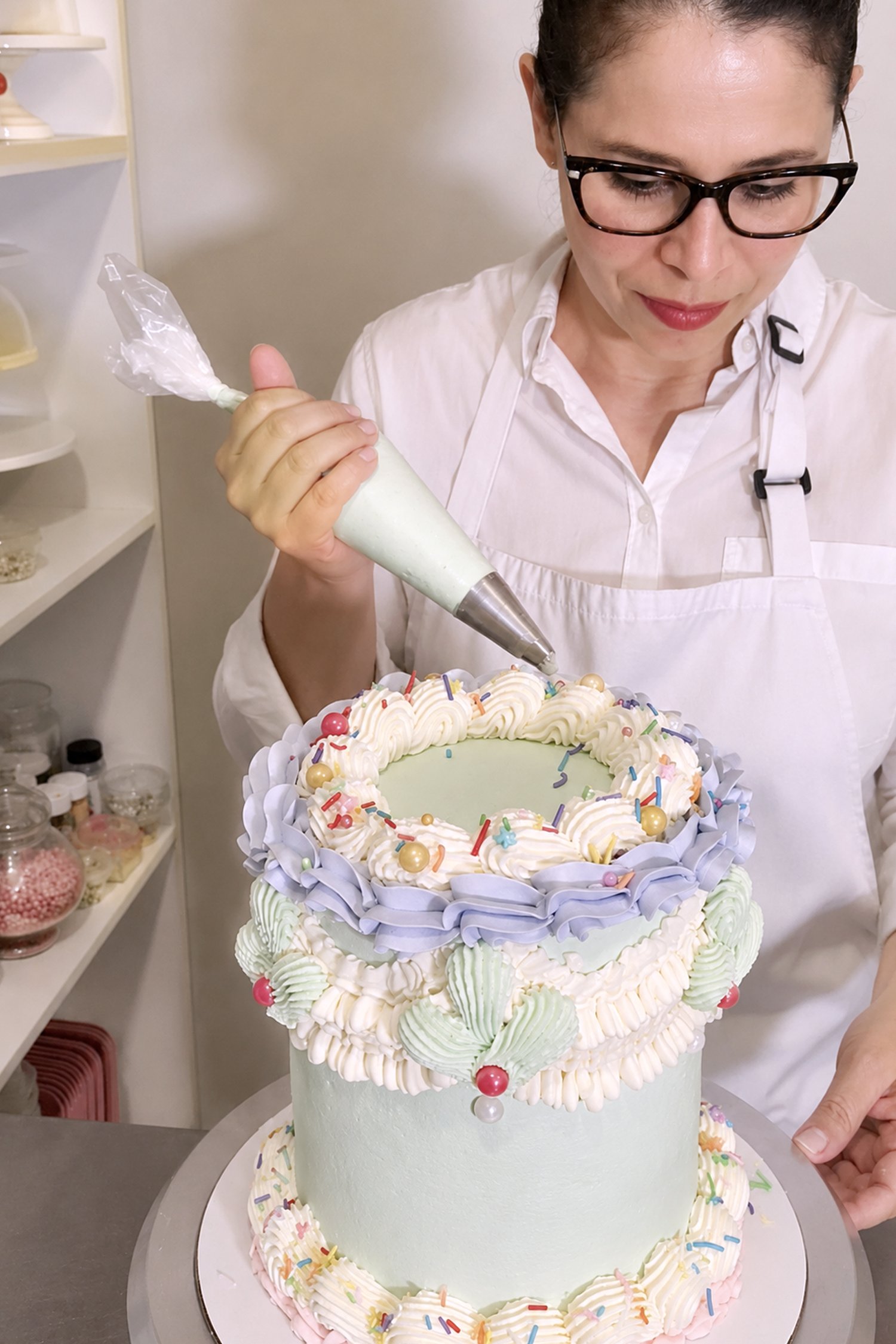 Marie Antoinette cake 4.jpg