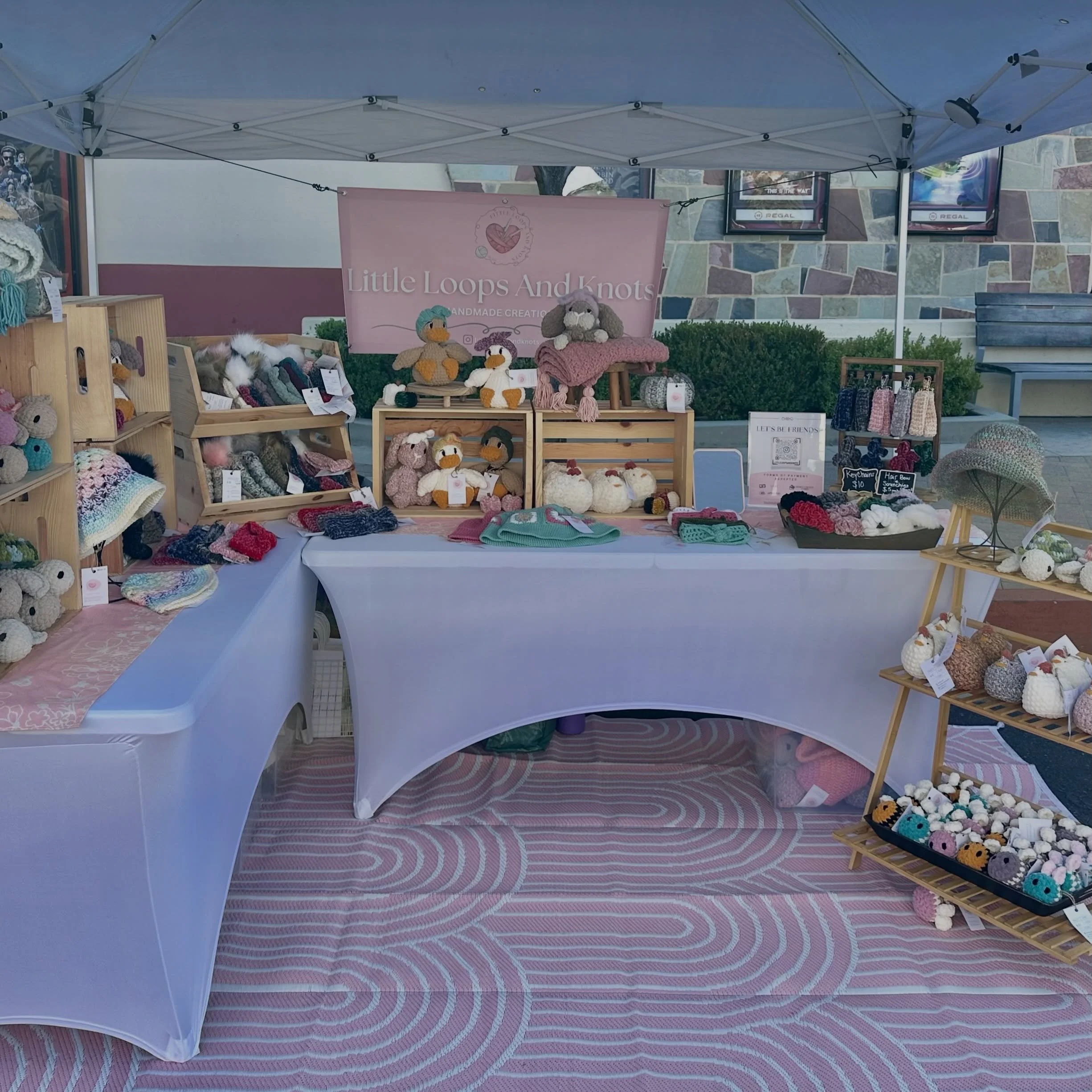 Did my first (mostly) solo market yesterday and WOW&hellip; major respect to the vendors who do this alone every weekend. I was alone for probably the first 3/4 of the market, and the quiet moments between customers felt so much longer without my hus