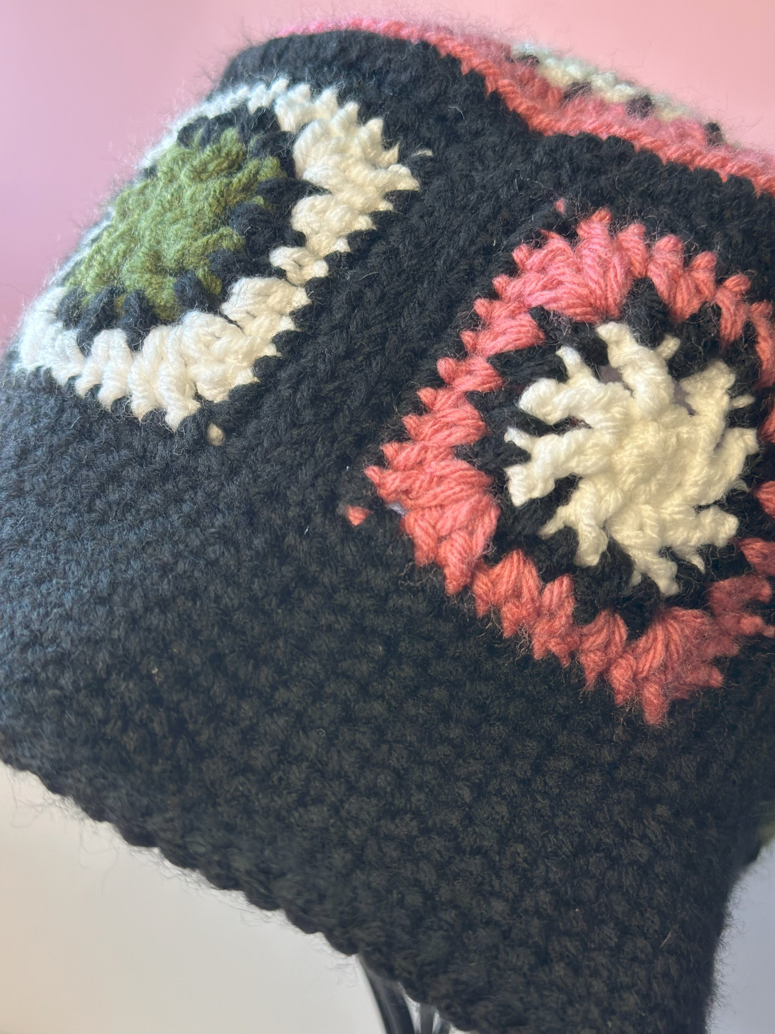 granny square black bucket hat.png