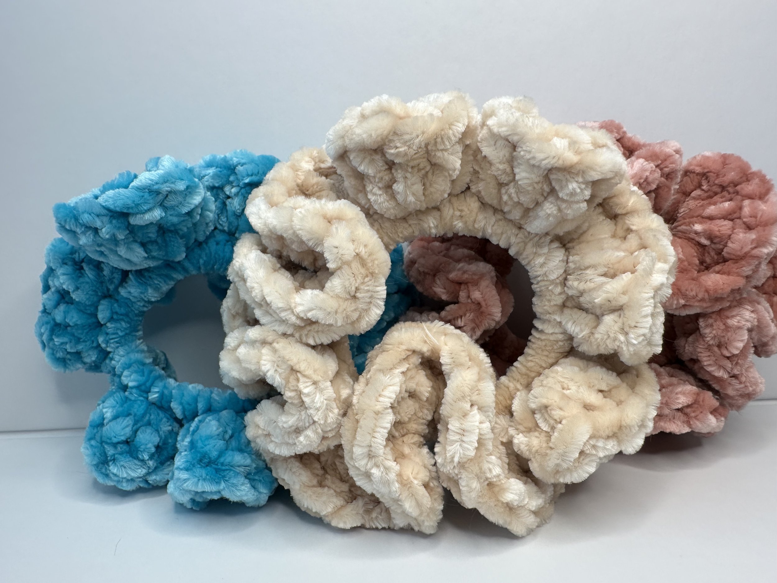 tan scrunchie.jpeg