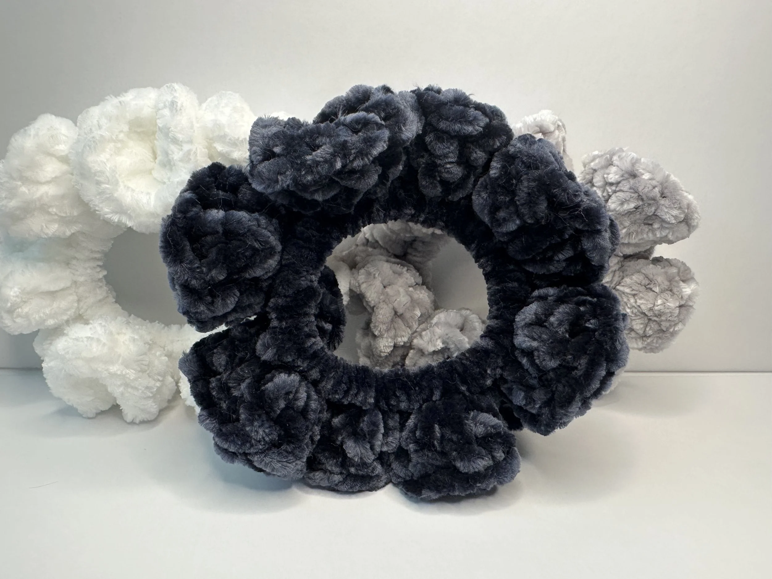 black scrunchie.jpeg