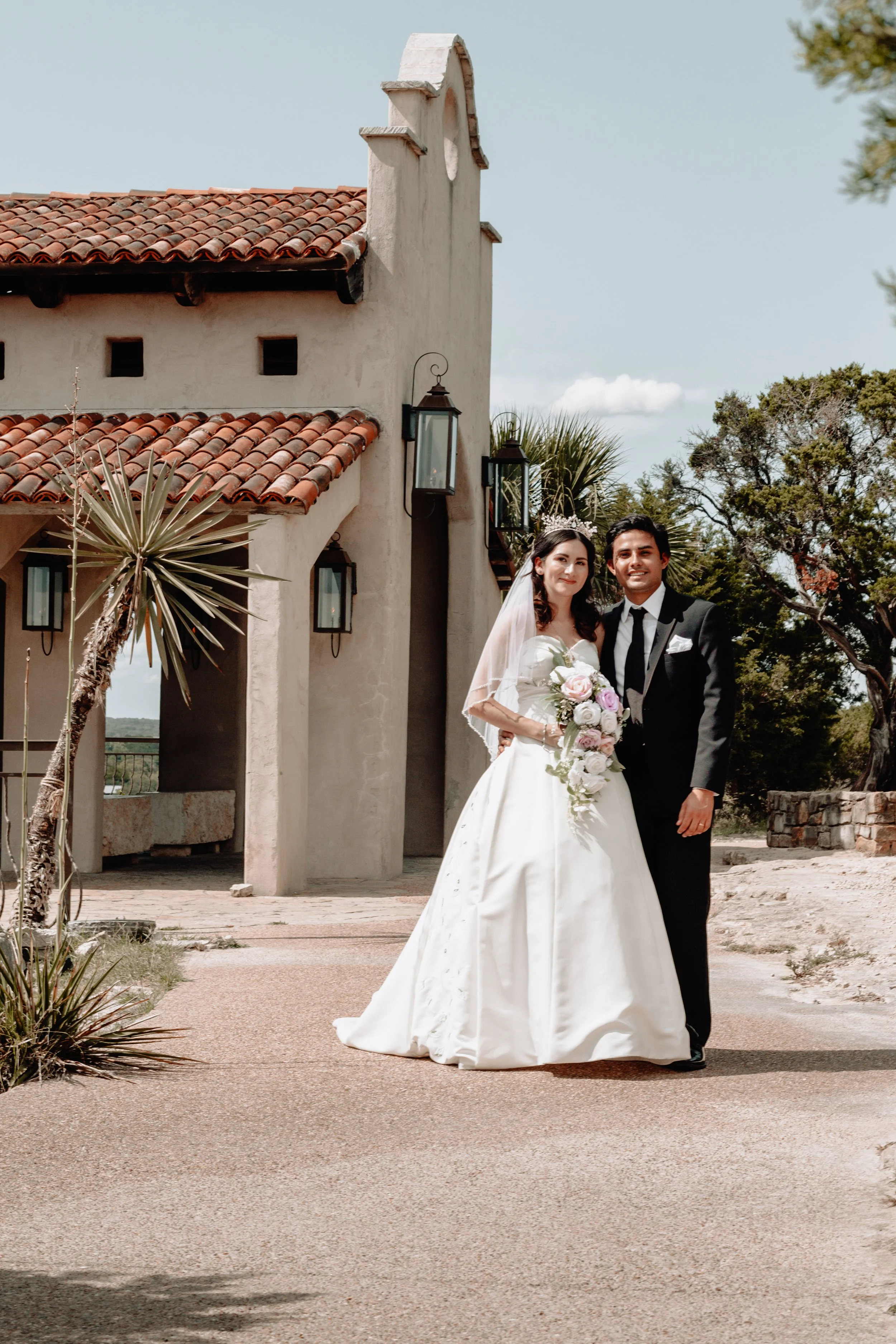 Engagement & Wedding Pictures