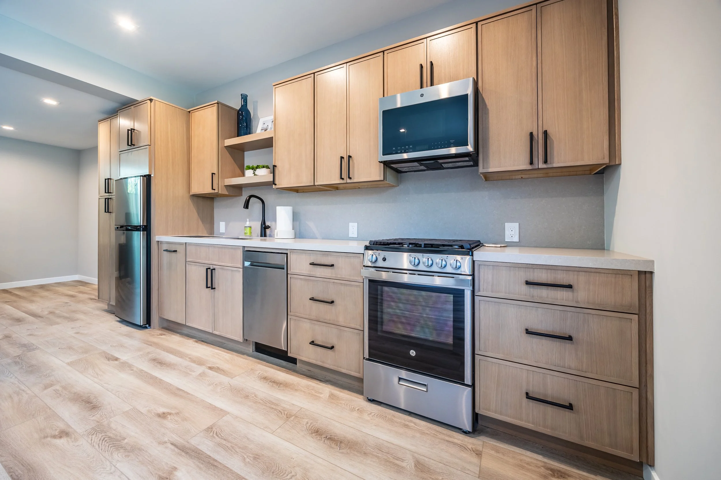 113Granada-Studio-10.jpg