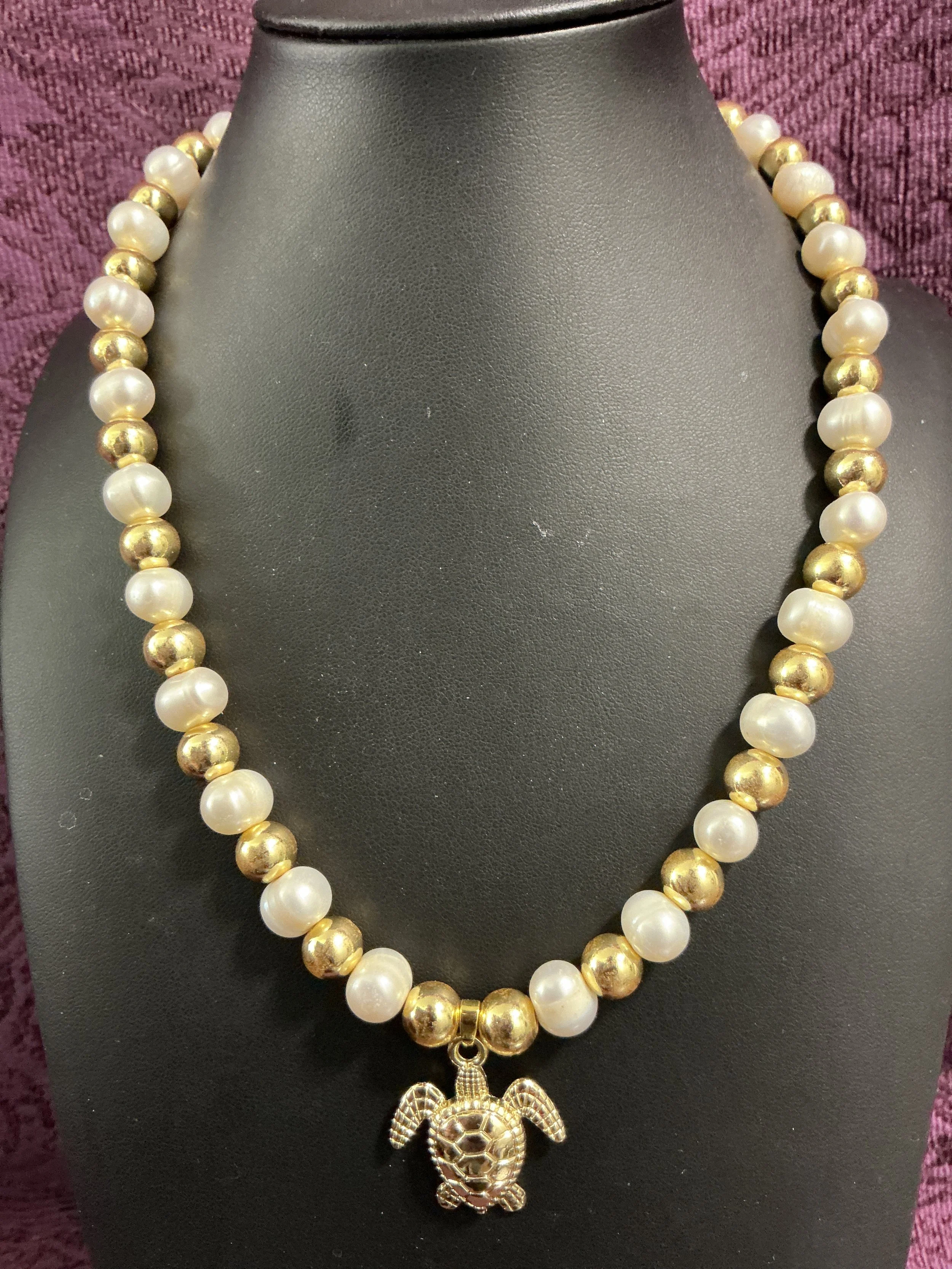 Golden Turtle Necklace, Earrings & Bracelet Set