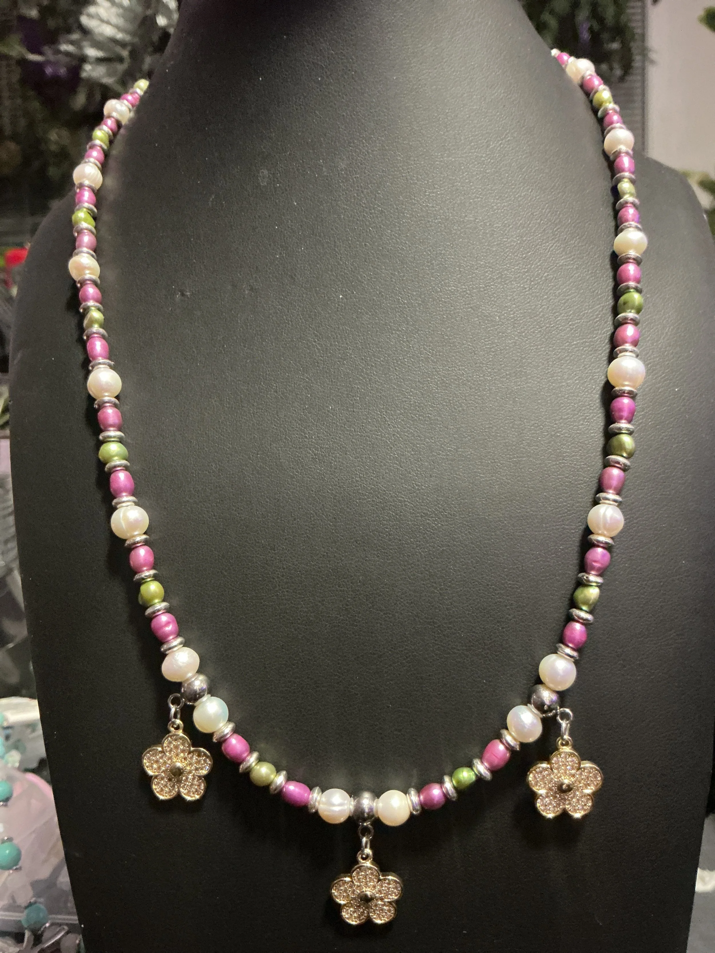 SS Flowers Necklace & Earrings