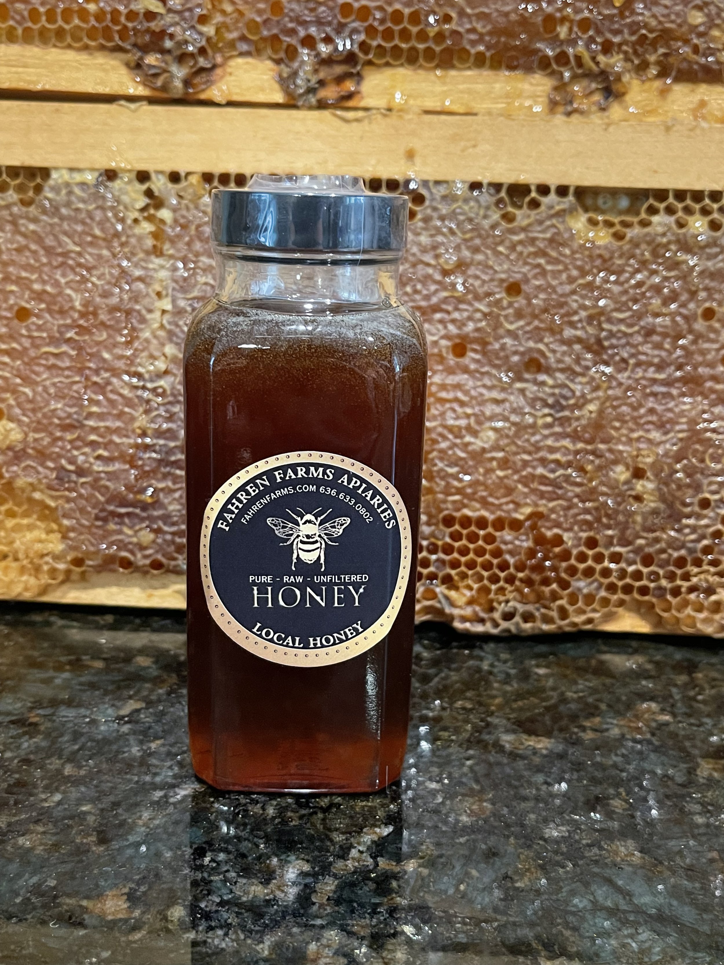 Raw Honey 8 fluid oz Glass Jar