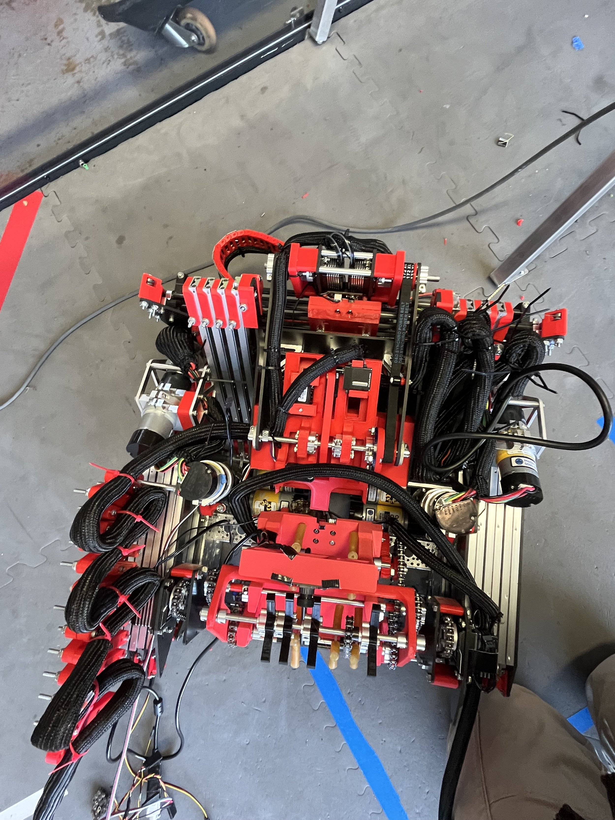 Bird's-eye of robot