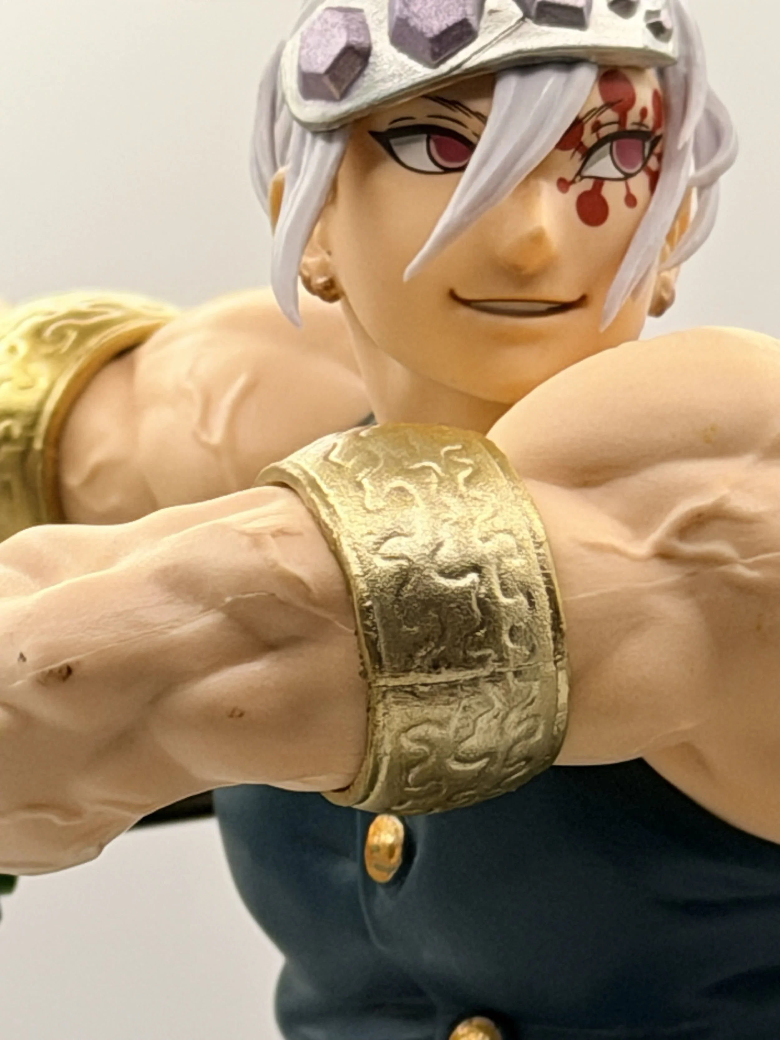 Demon Slayer Kimetsu no Yaiba Tengen Uzui II Vibration Stars Figure