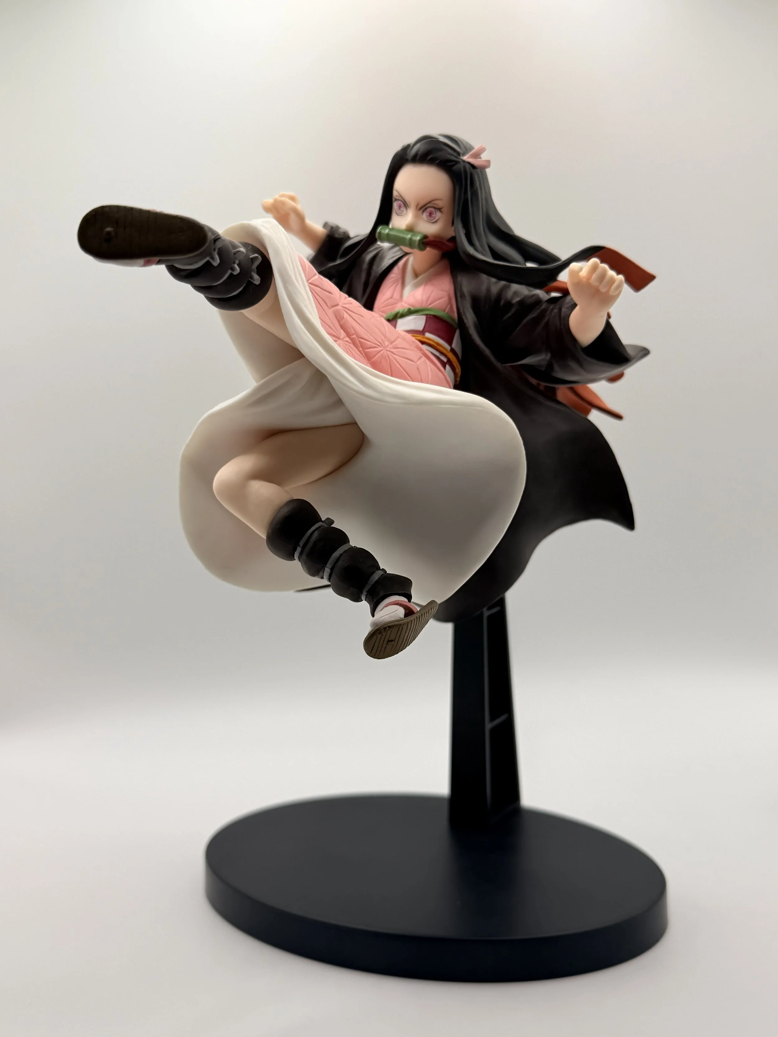 Demon Slayer: Kimetsu no Yaiba - Nezuko Kamado Vibration Stars Anime Figure