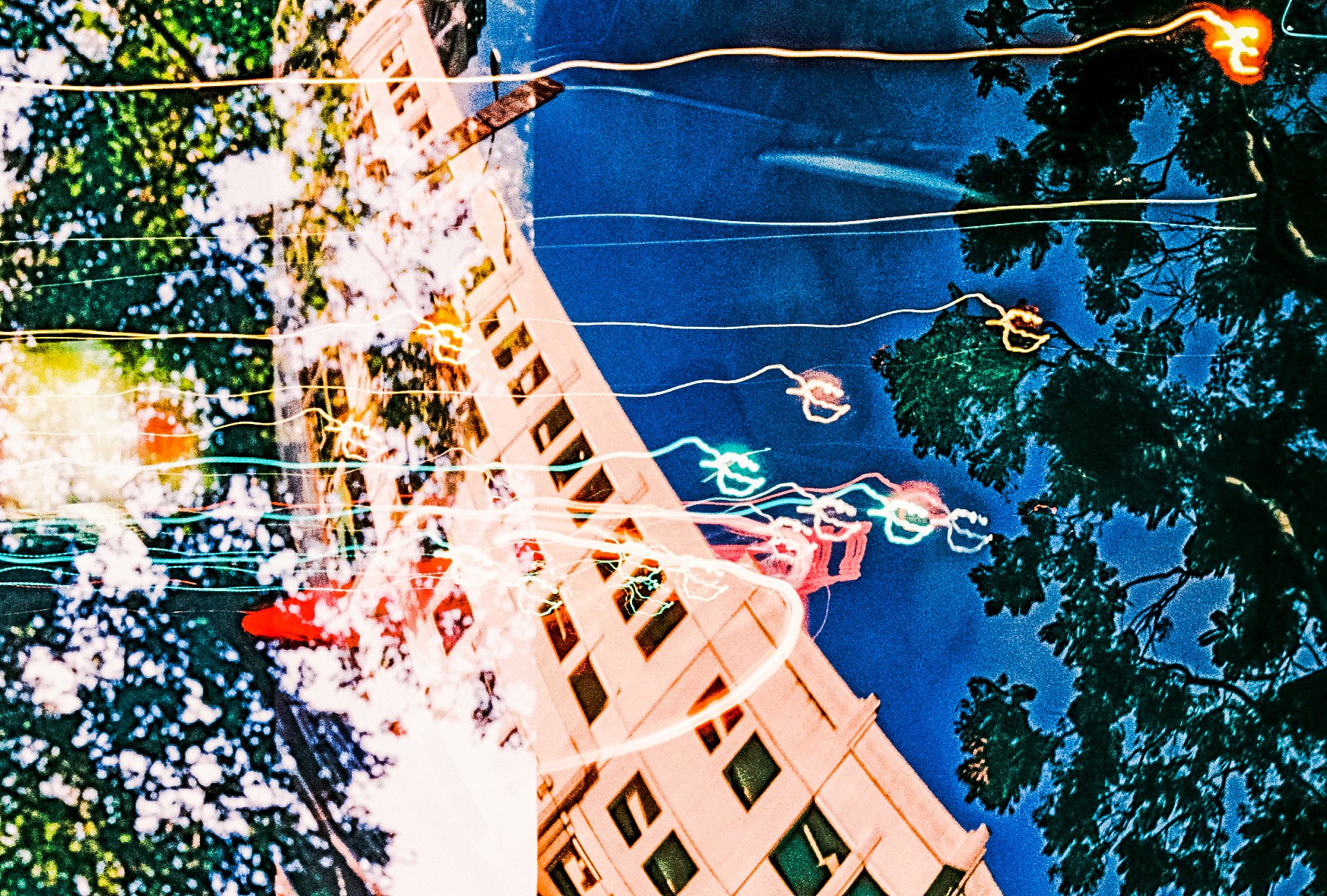 R1-06125-037A.jpg