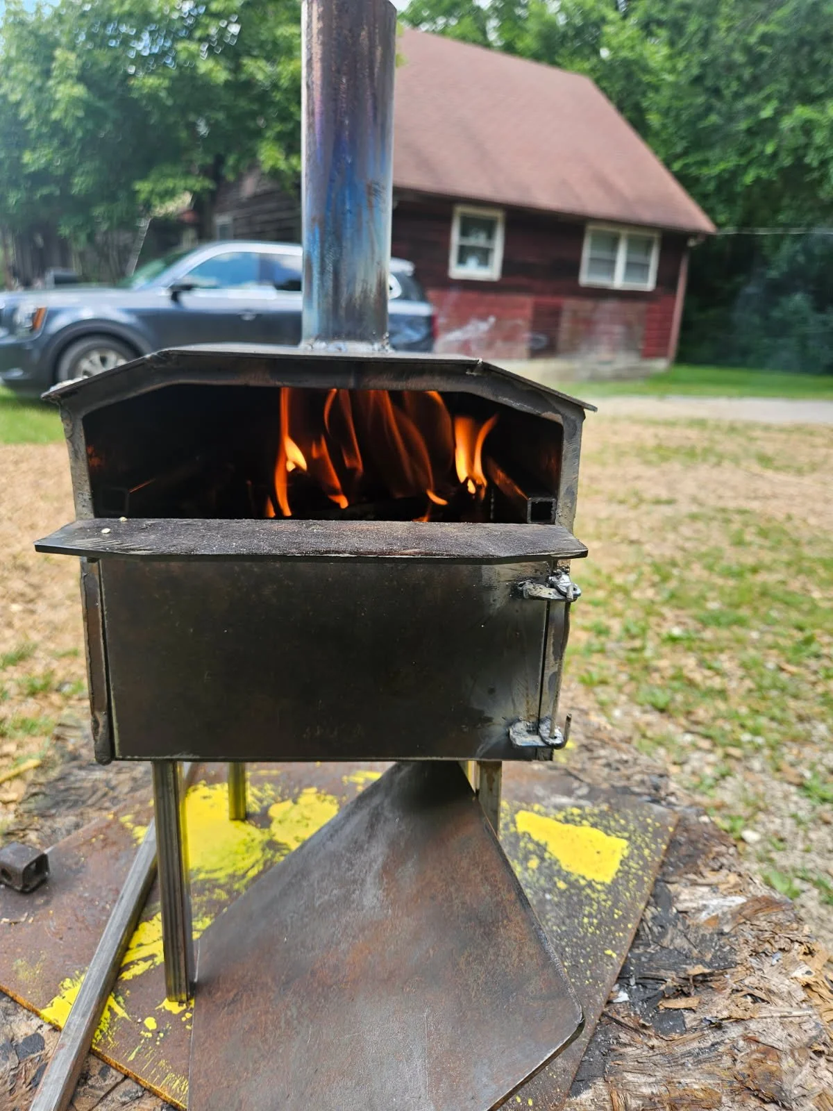 High-heat testing on a custom steel firebox, demonstrating flawless airflow design and maximum thermal efficiency.