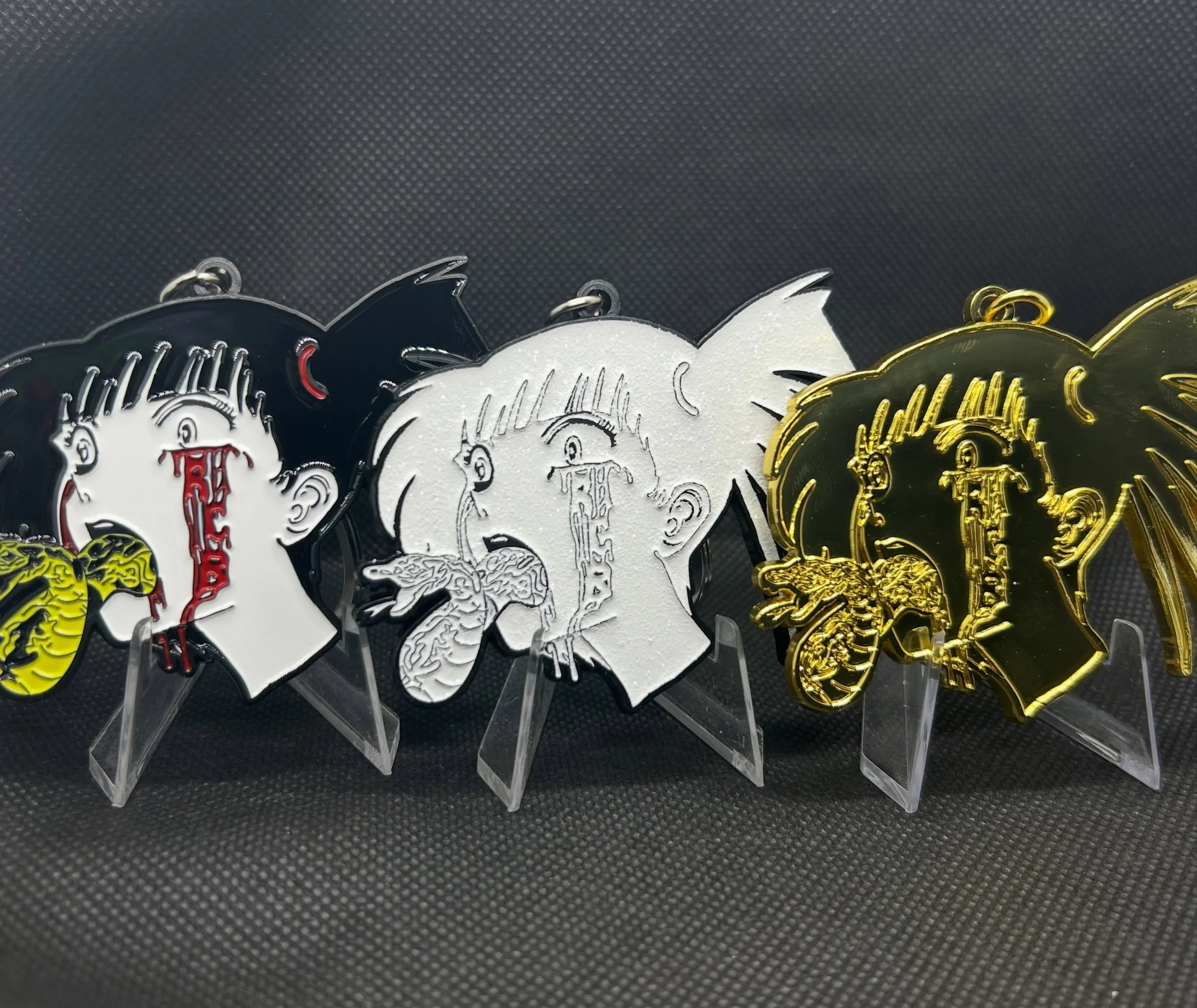 RCB Red Keychain restock is now available on my site and Etsy. 

This time around there are 20 glitter white samples and 11 gold samples made, get em will you can because those won't be restocked. A new variation will be dropped with every Red restoc