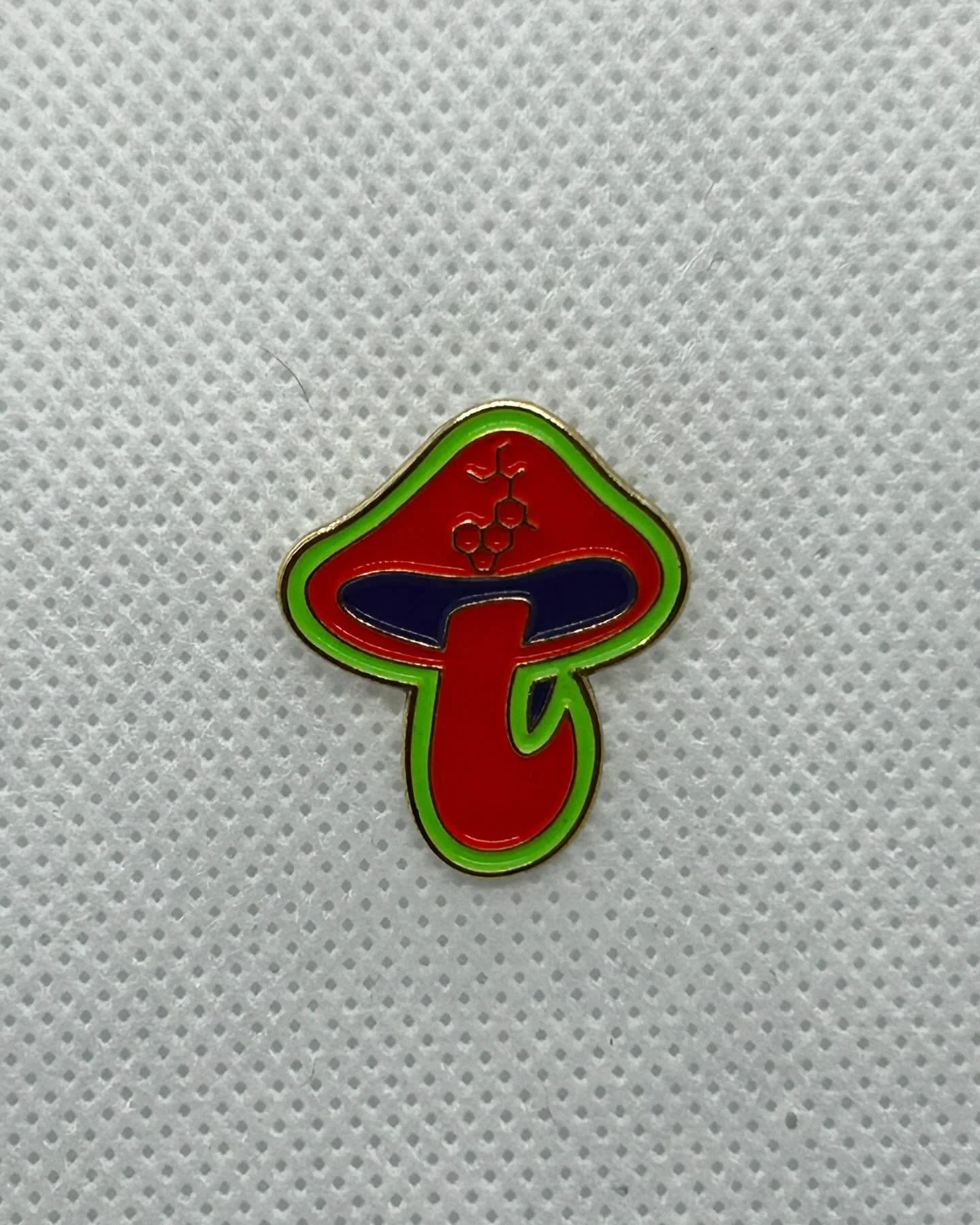NFS

Posting for portfolio 

Commissioned by a friend of mine to do their logo on a pin with enamel paint design on gold plating. 

1x0.8 inch 
Gold plating 

#pin #groovy #groovacidity #psychedelic #mushroom #shroom #art #colorful #smallbusiness