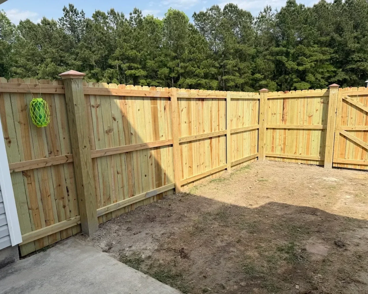Sam+Fence.webp