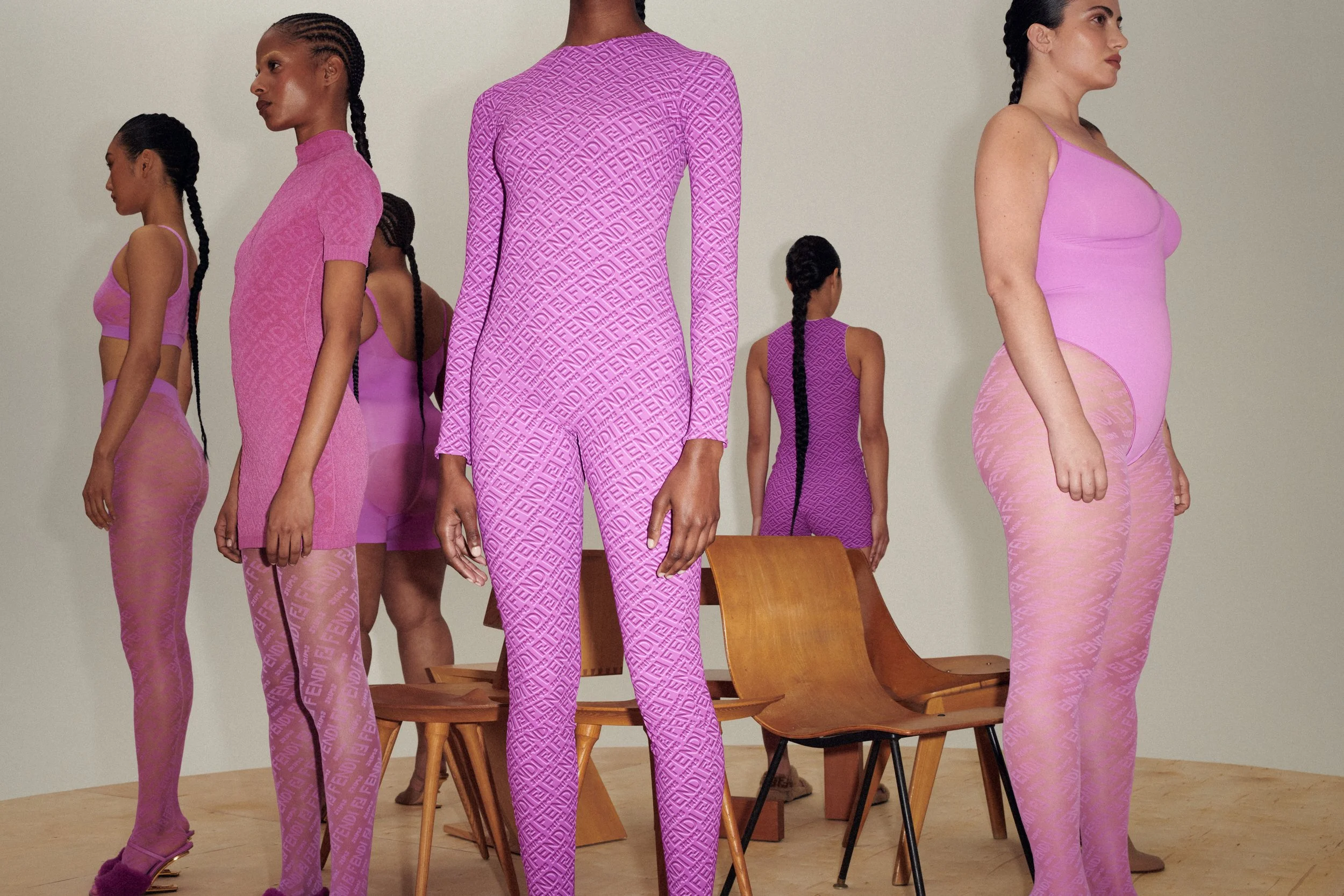 20210929_VanessaBeecroft_Skims_Fendi_03_0113.jpg