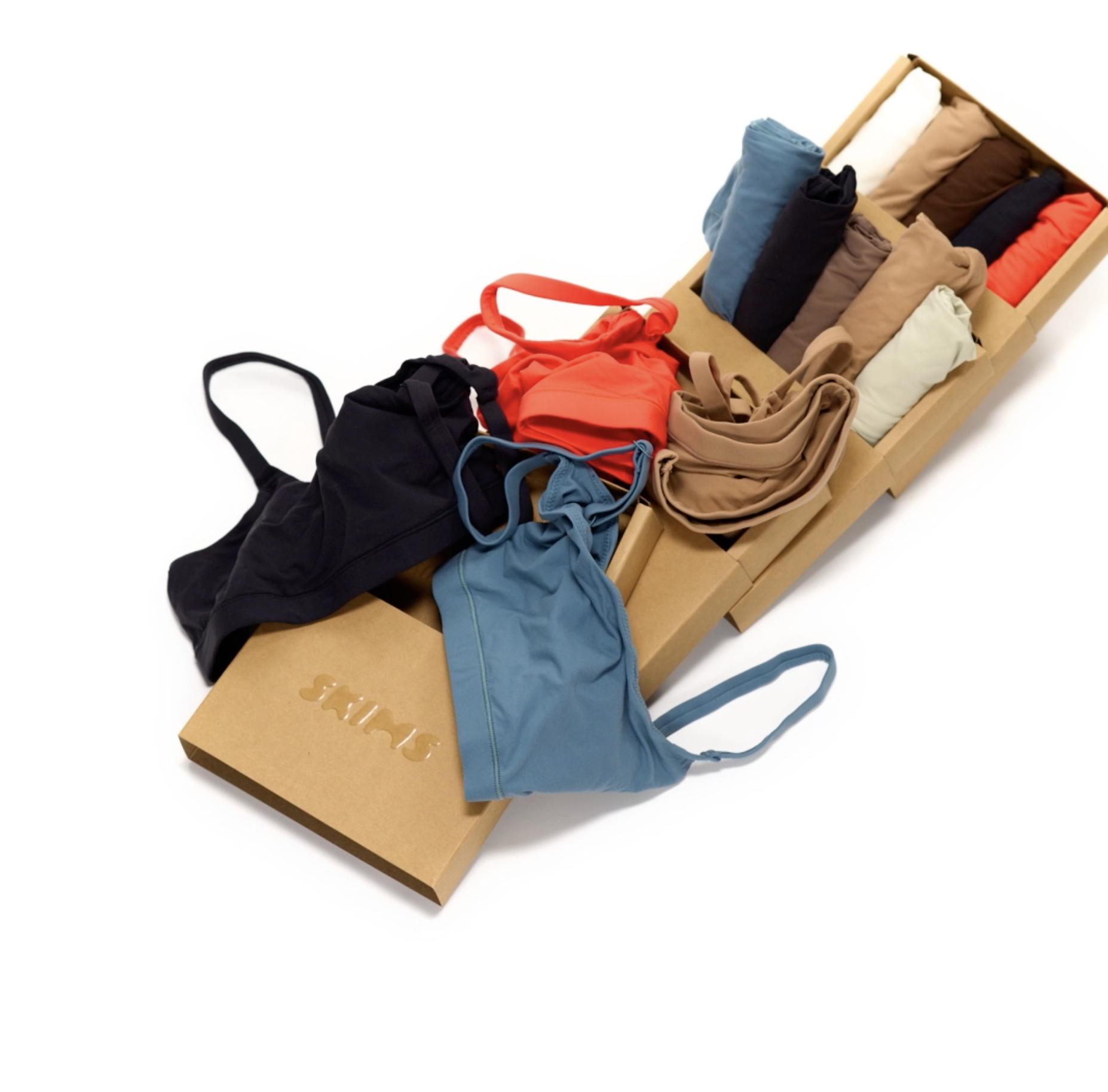 SKIMS GIFT BOX4.png