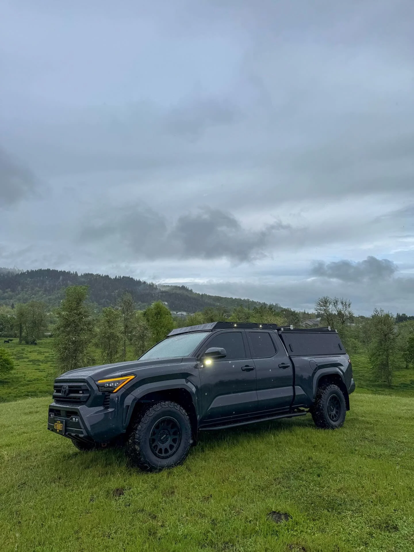 @gfc_usa V2 Pro Topper installed ✅ my new home away from home 🥹 @toyotausa @sherpaec @alpharexusa @bajadesigns @nytopusa @methodracewheels @bfgoodrichtires @686baja @charvoniadesign