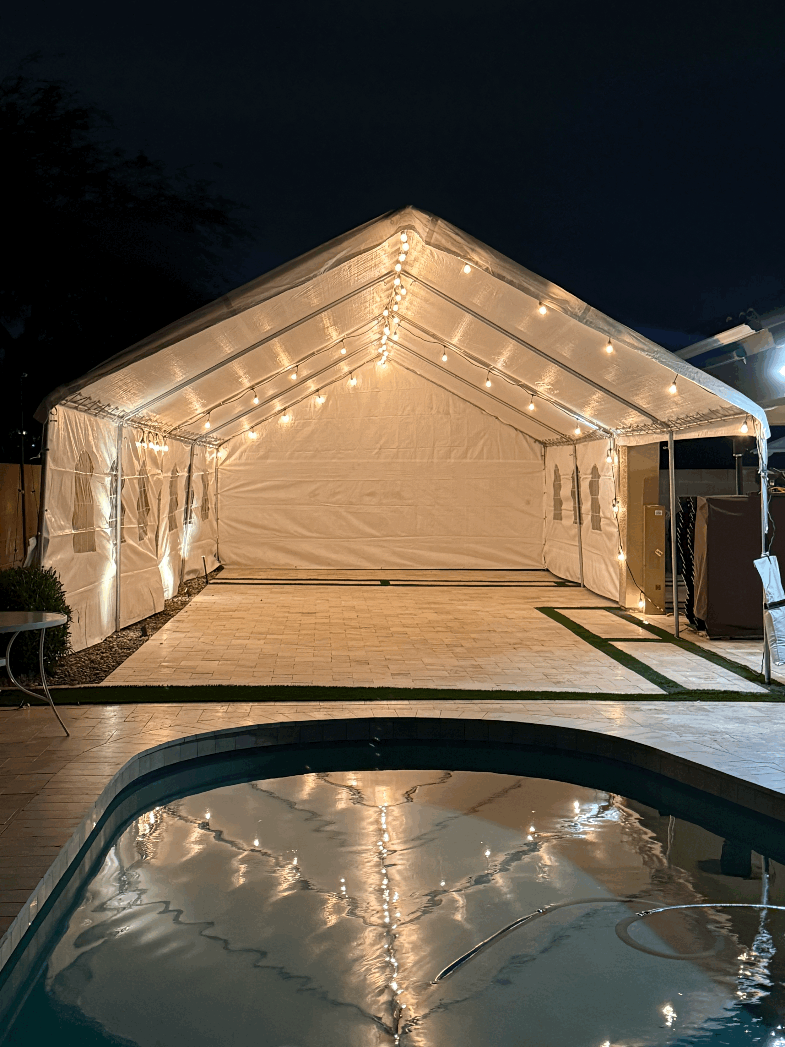 Commercial Tent (20x30)