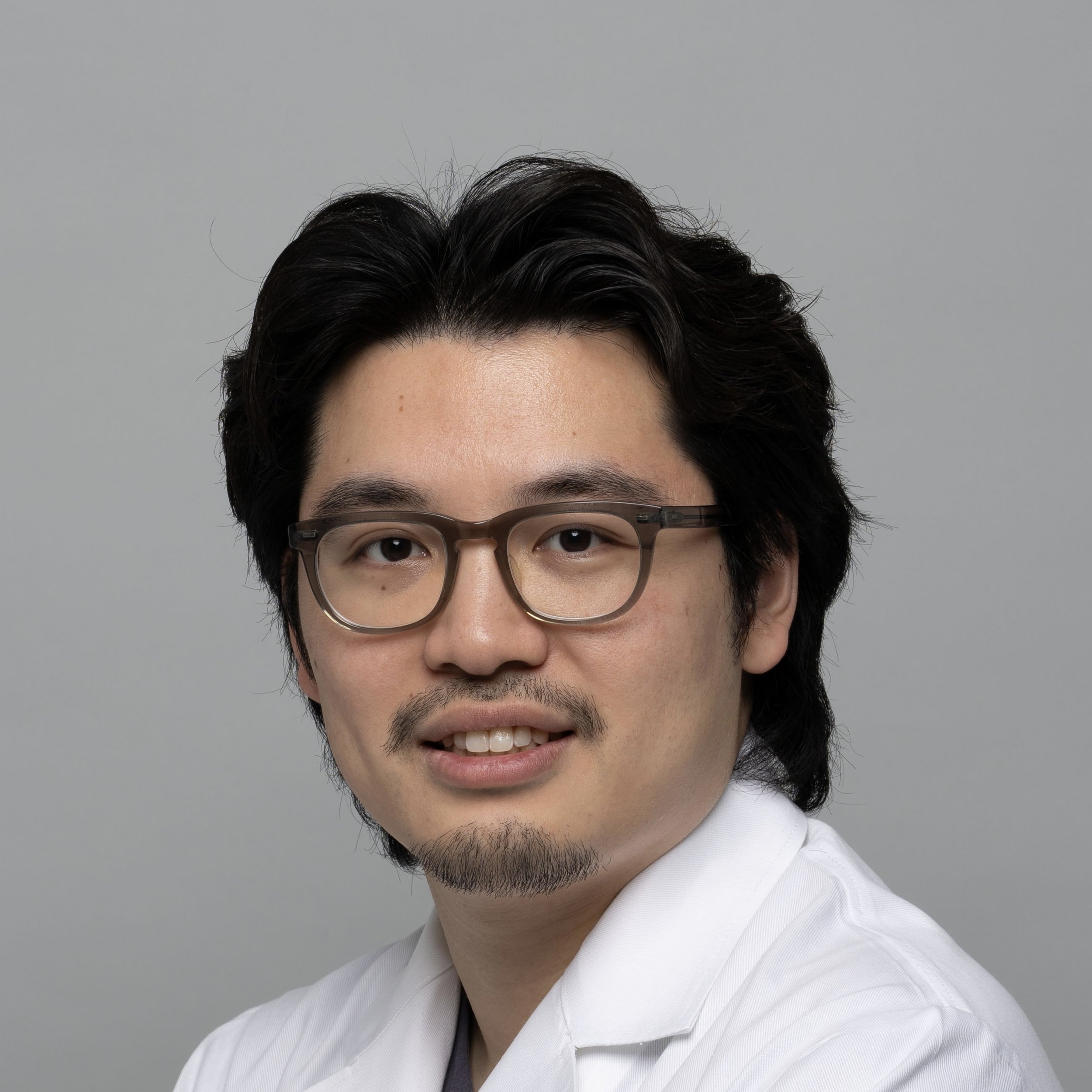 鄭和卿プロフィール写真