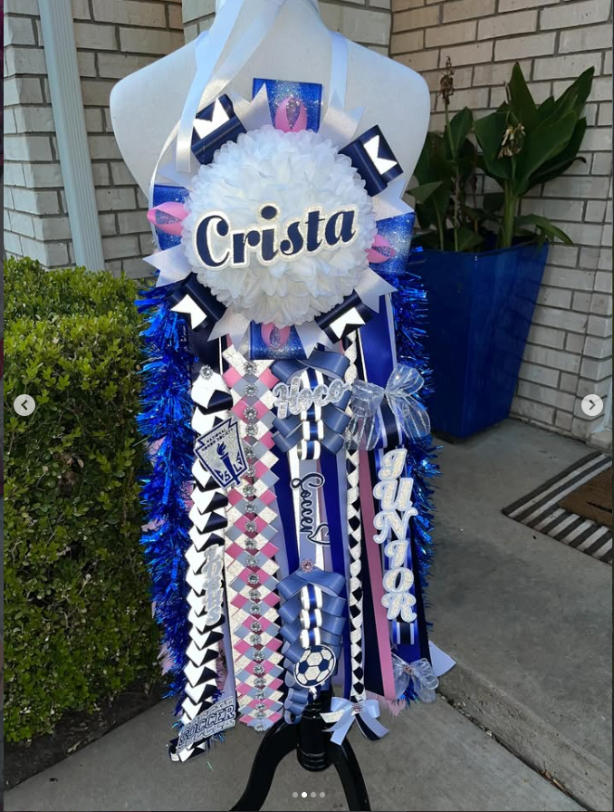 Senior size Hoco Mum.