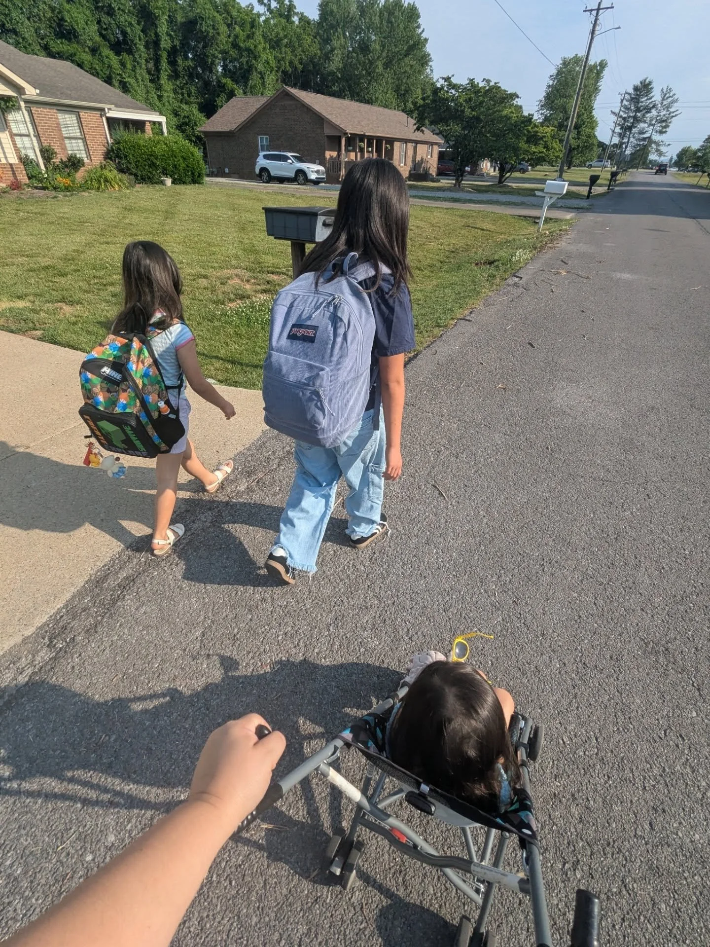 Entering our summer break era!! My to-do list is full, my deadlines are being pushed, and my house is a mess. But there have been lots of fun mom and kid things going on! I was feeling a bit nostalgic walking the kiddos (including @hilariemaynard's k