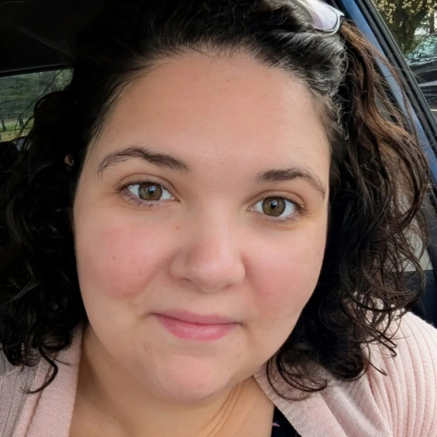 Just a quick thank you to the 1700 of you following me here! Wowza!! Things are going on in the world that make my heart heavy, but you all are a little beacon in my life. I hope I am the same for you ❤️ Hug the ones you love today.
