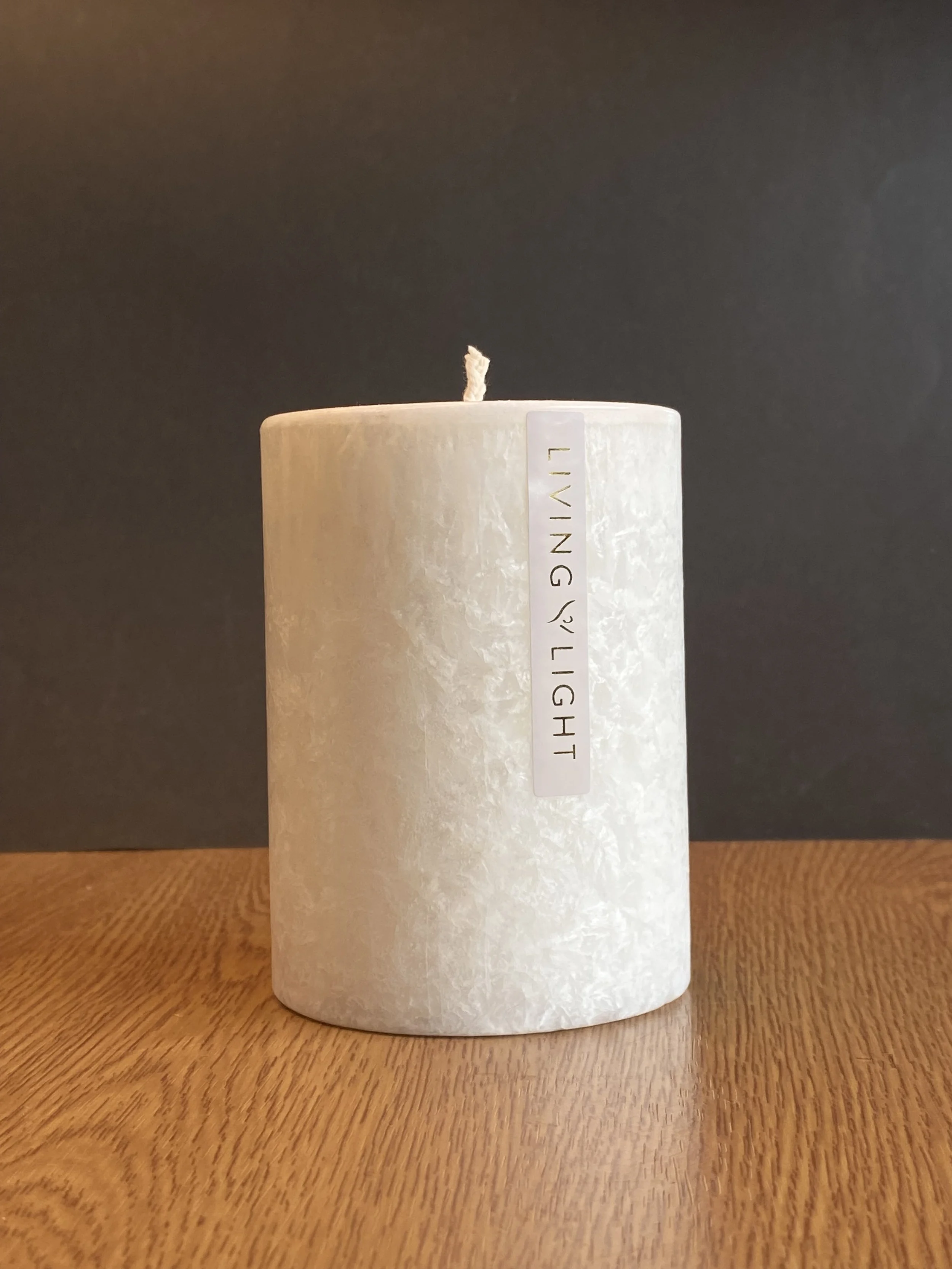 Pinot Blanc Pillar Candle (White)
