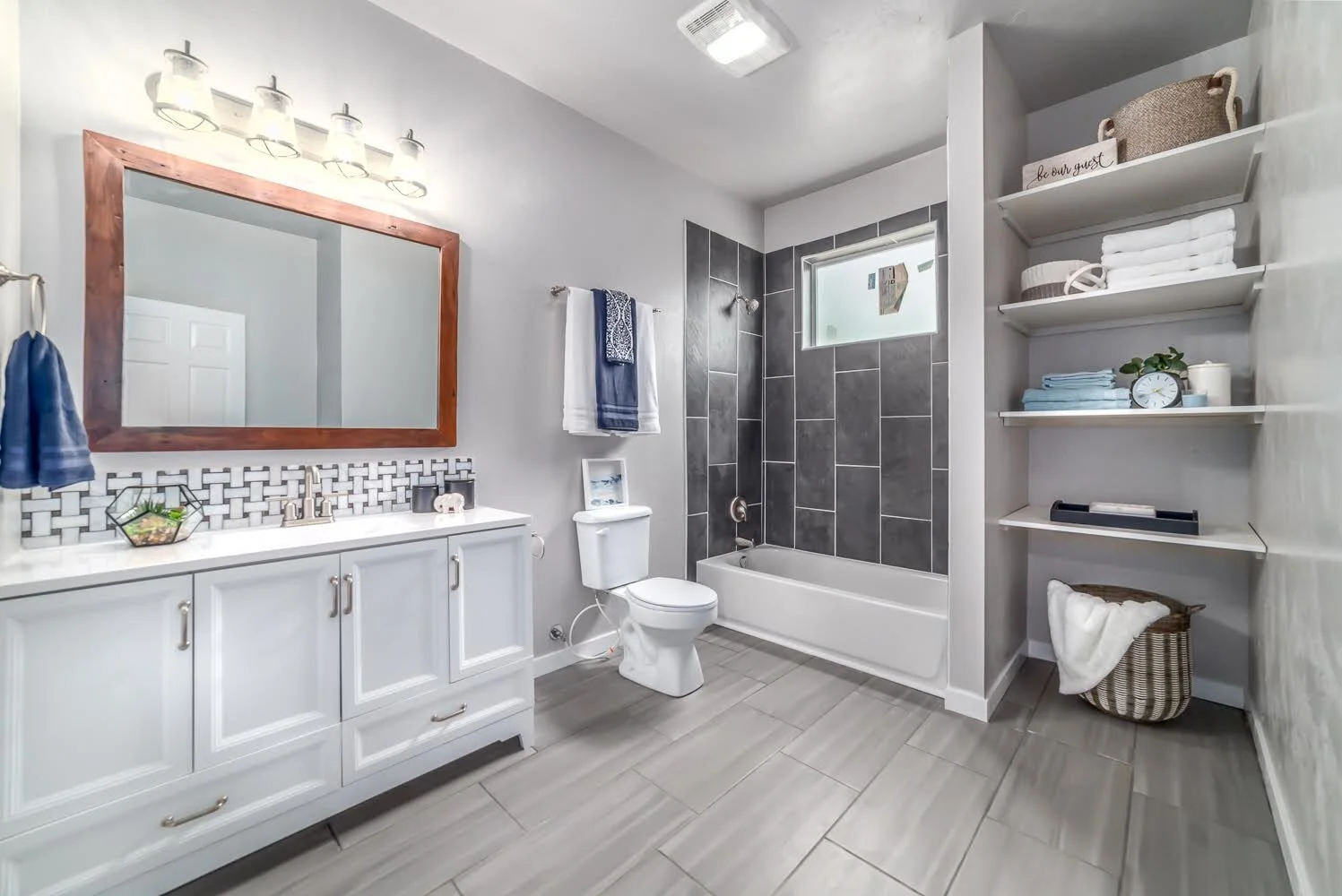 24935 Suttle Rd-7564-Edit copy.jpg
