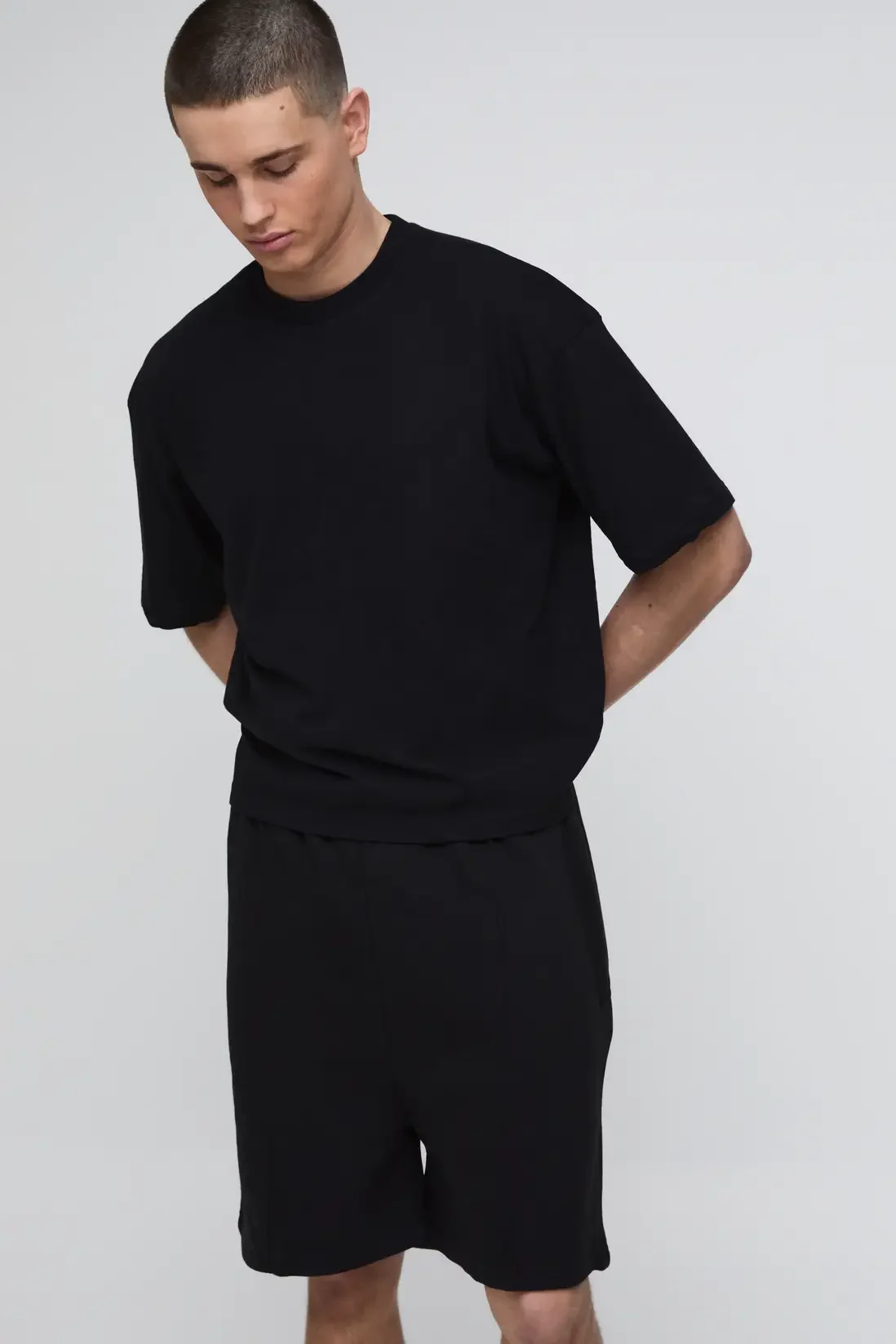 cmm22624_black_xl.webp