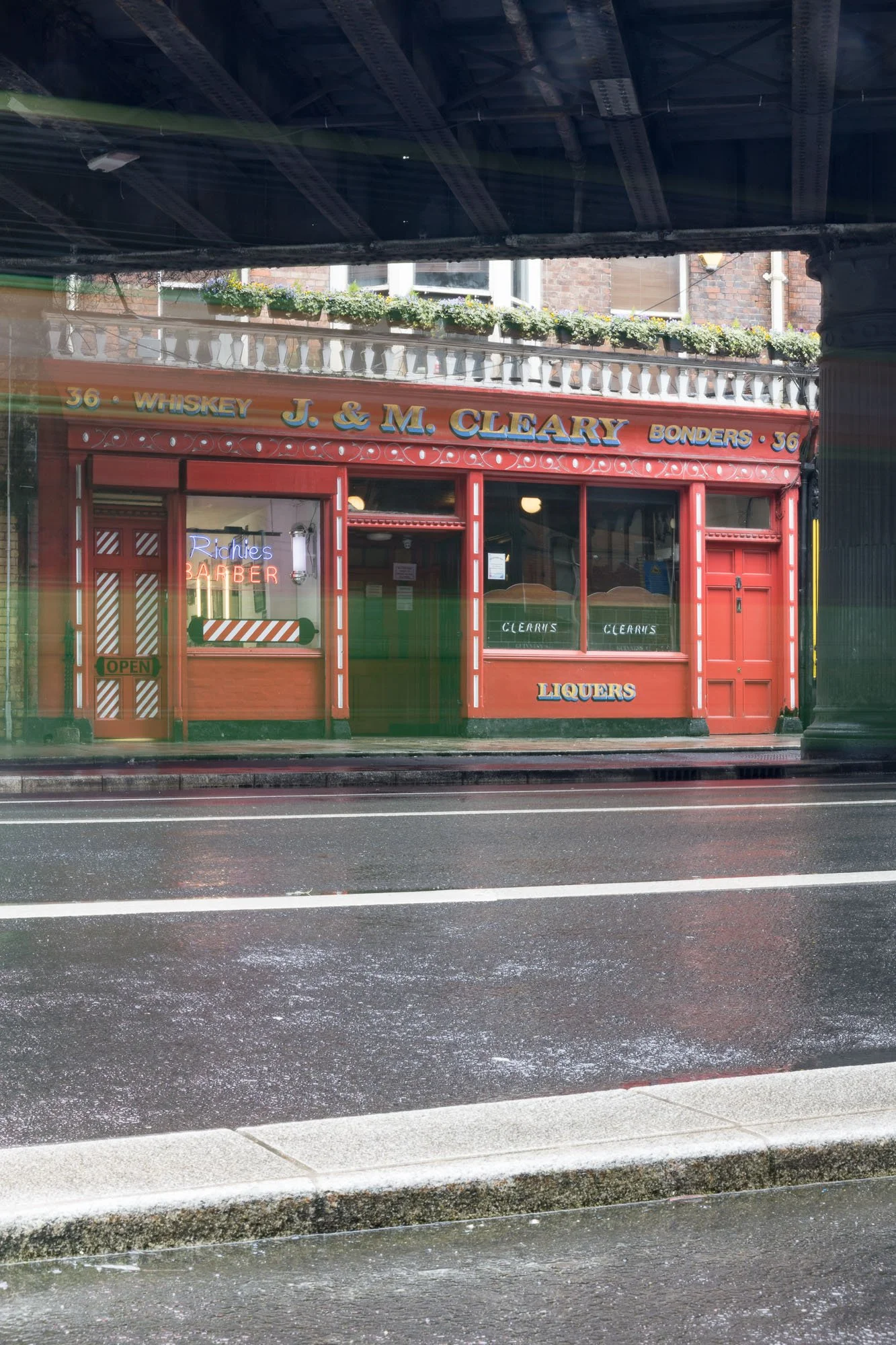 clearys-pub-3.jpg