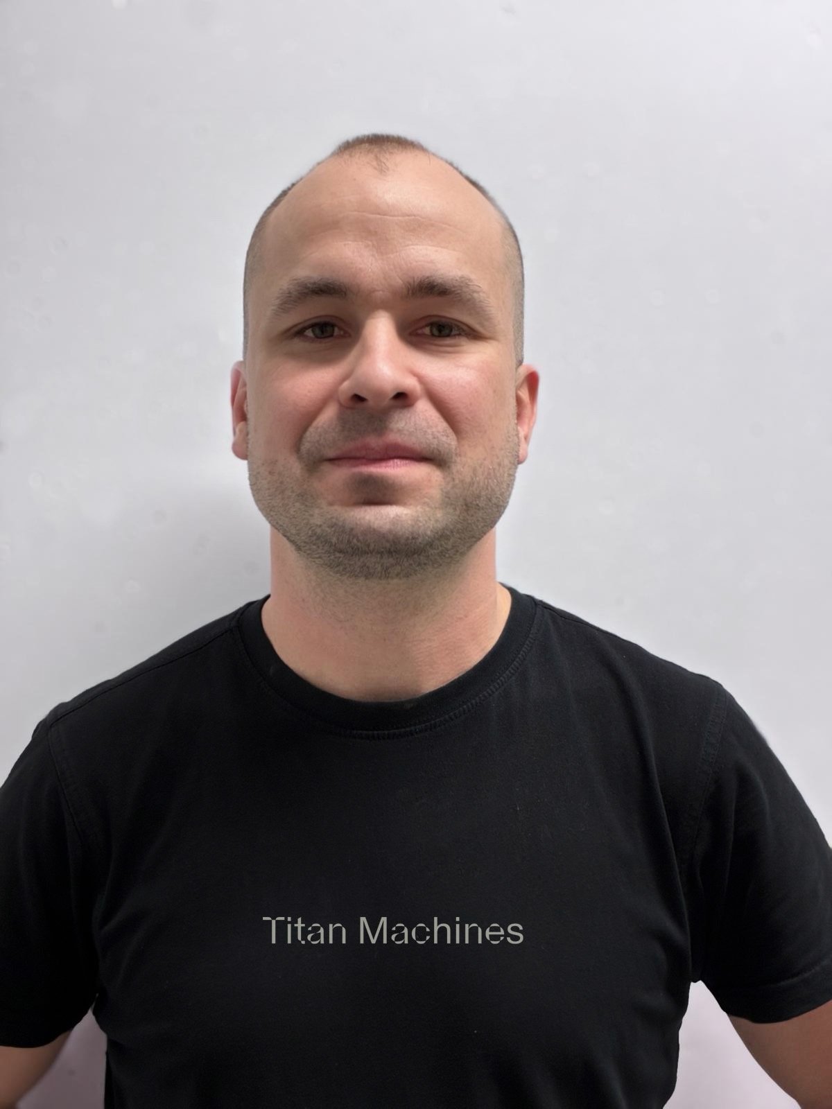 Joseph Wéry, expert en maintenance industrielle et fondateur de Titan Machines à Fribourg, Suisse