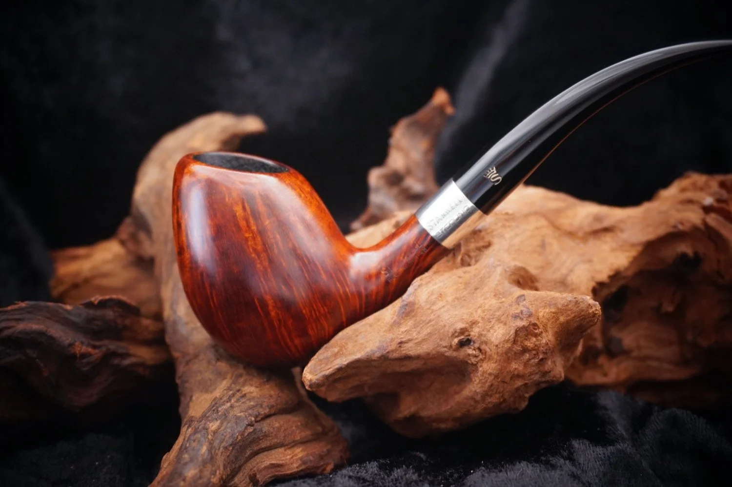 Stanwell Sterling Regd. Era Shape 02 (Sixten Ivarsson Bent Egg) — Estate