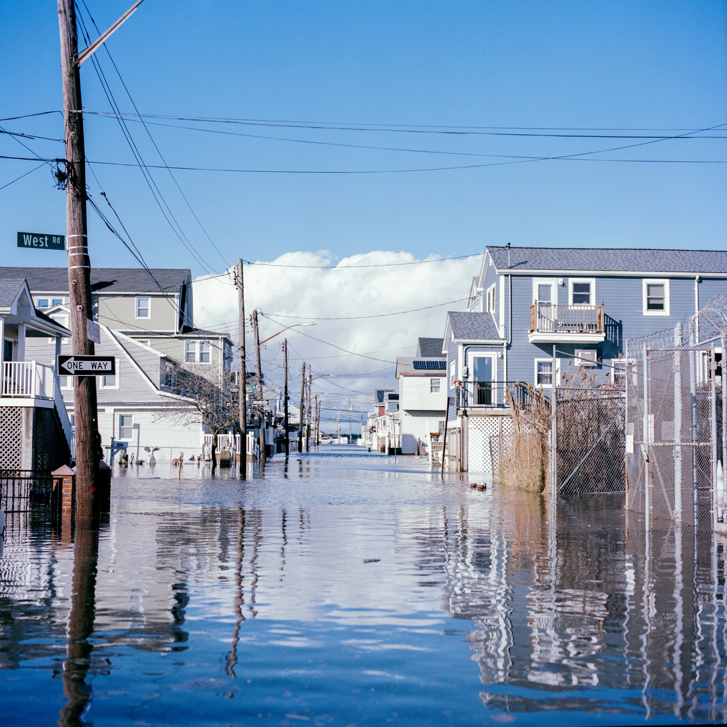 8 .broad channel beyond the water paula guardián.jpg
