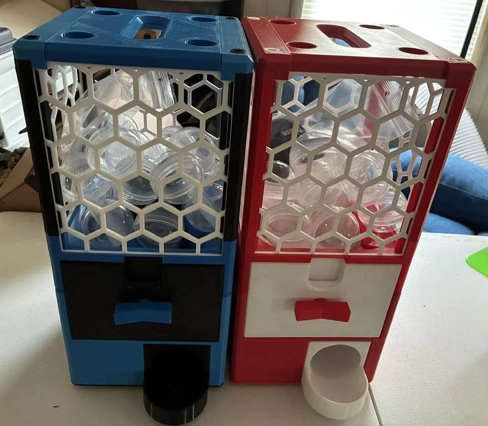 Compact GachaPop Vending Machine-Lite