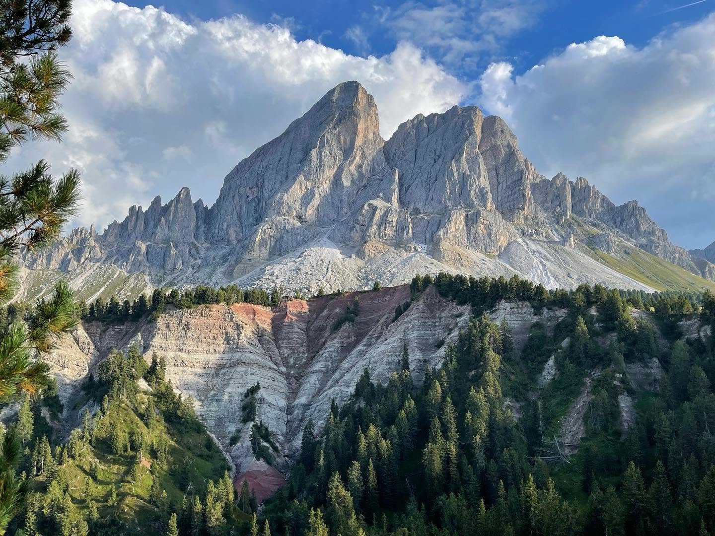 dolomites.jpg