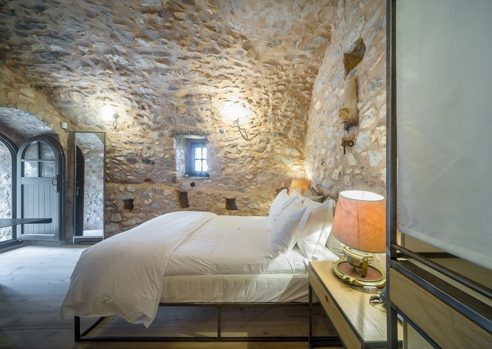 executive-double-room-with-sea-view-06.jpg